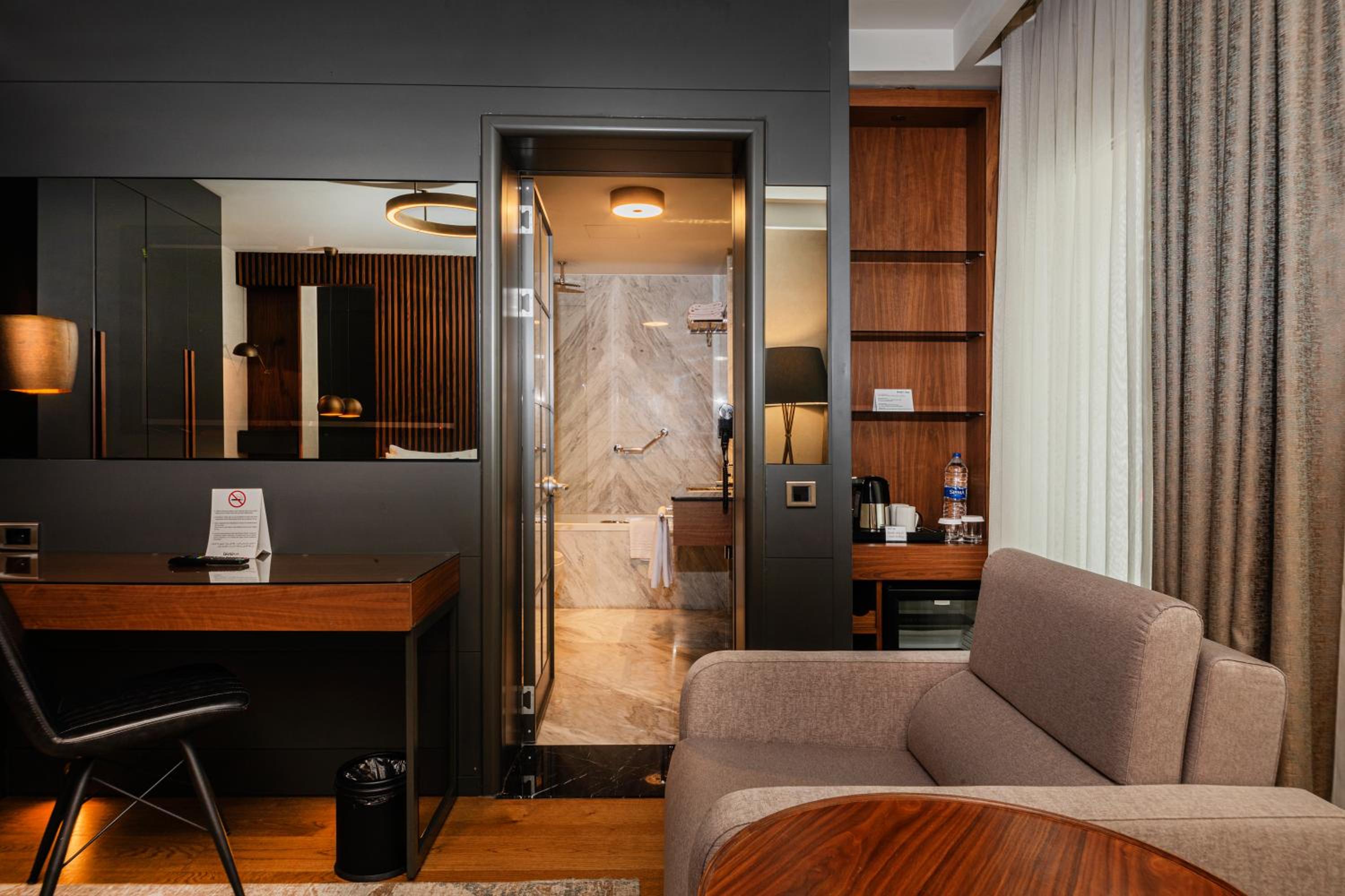 Levni Plus Otel - Image 11