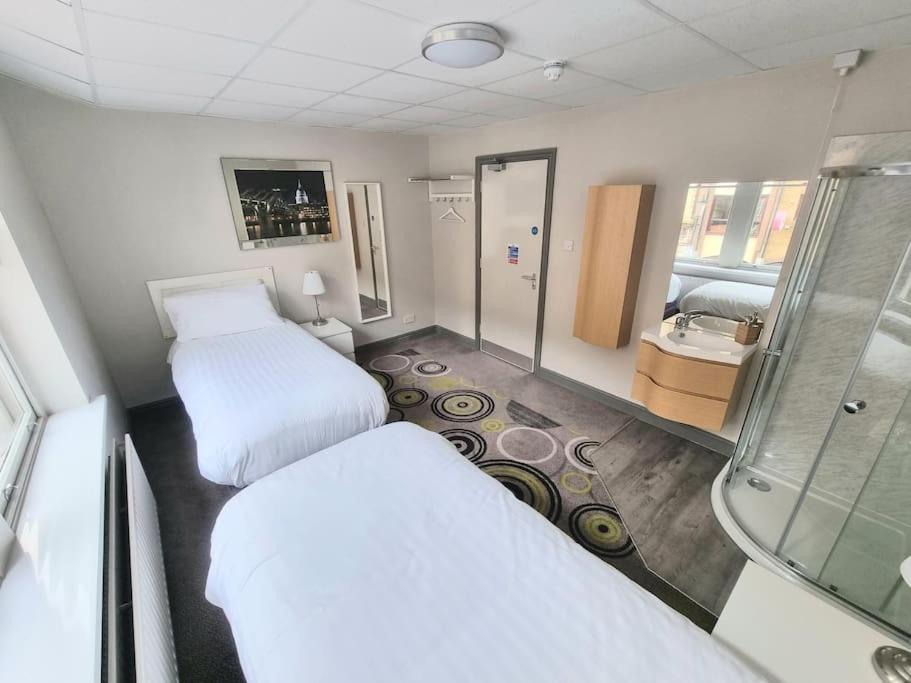 Cardiff Bay Townhouse Whole Property