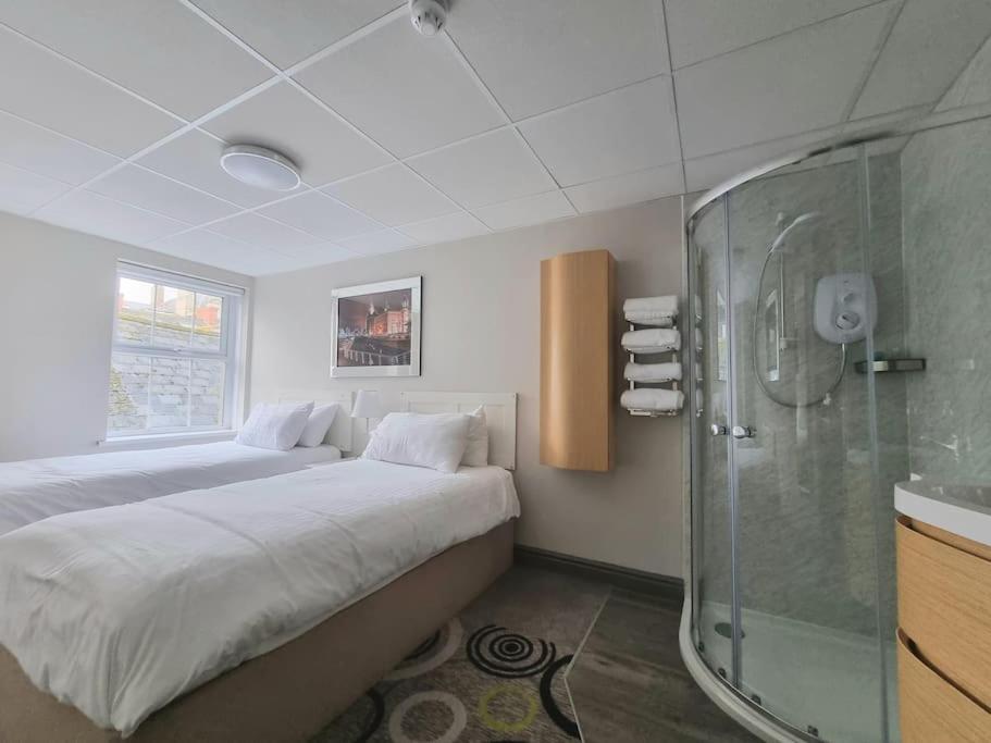 Cardiff Bay Townhouse Whole Property