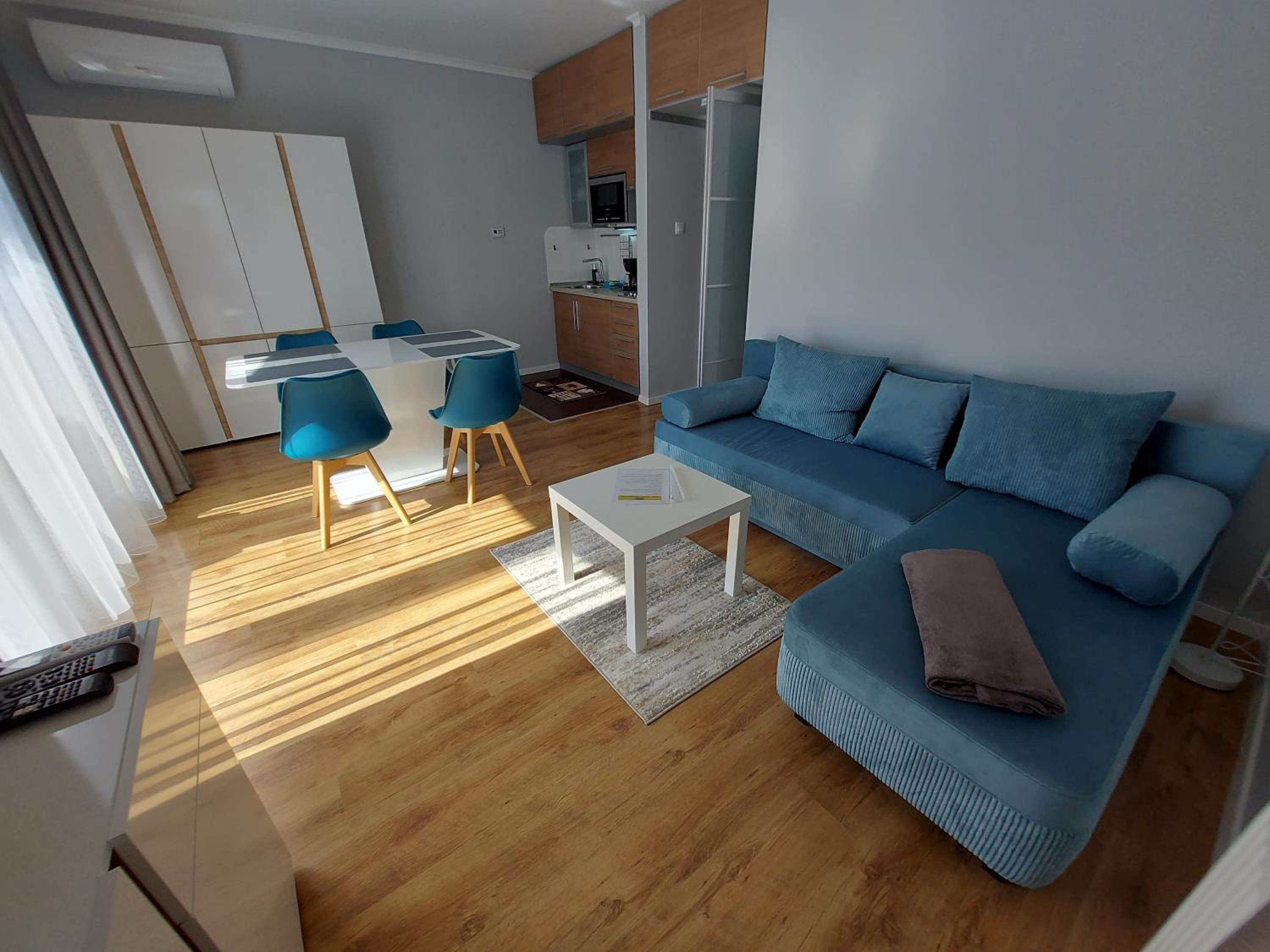Cafe Relax Apartments view 5