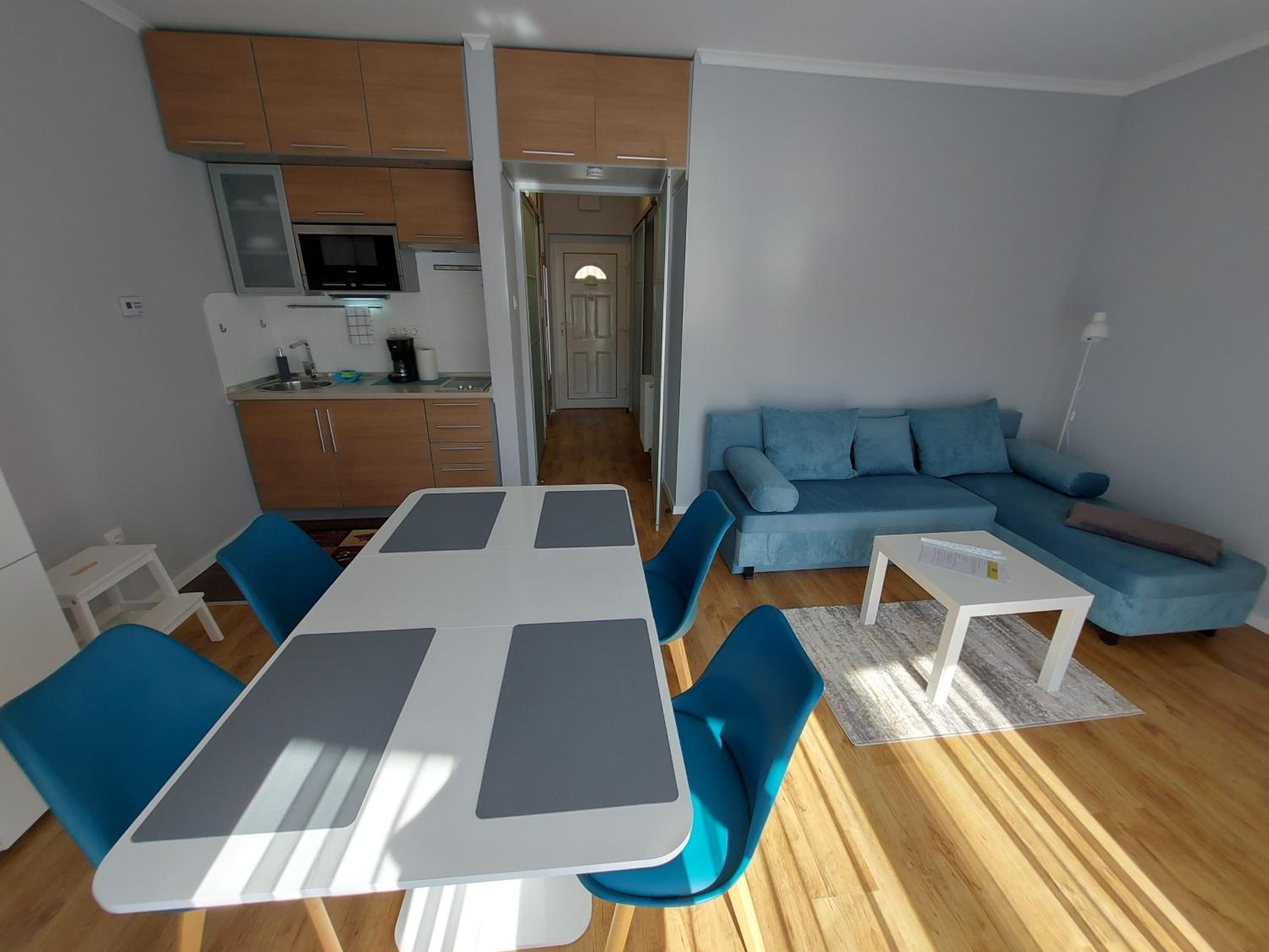 Cafe Relax Apartments view 4