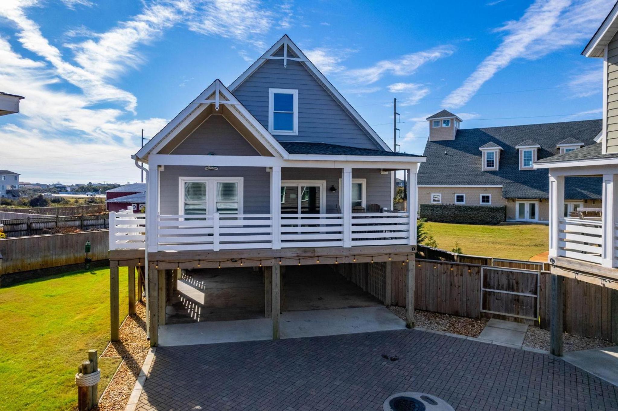NH387C Oak Island Cottage in Nags Head, US