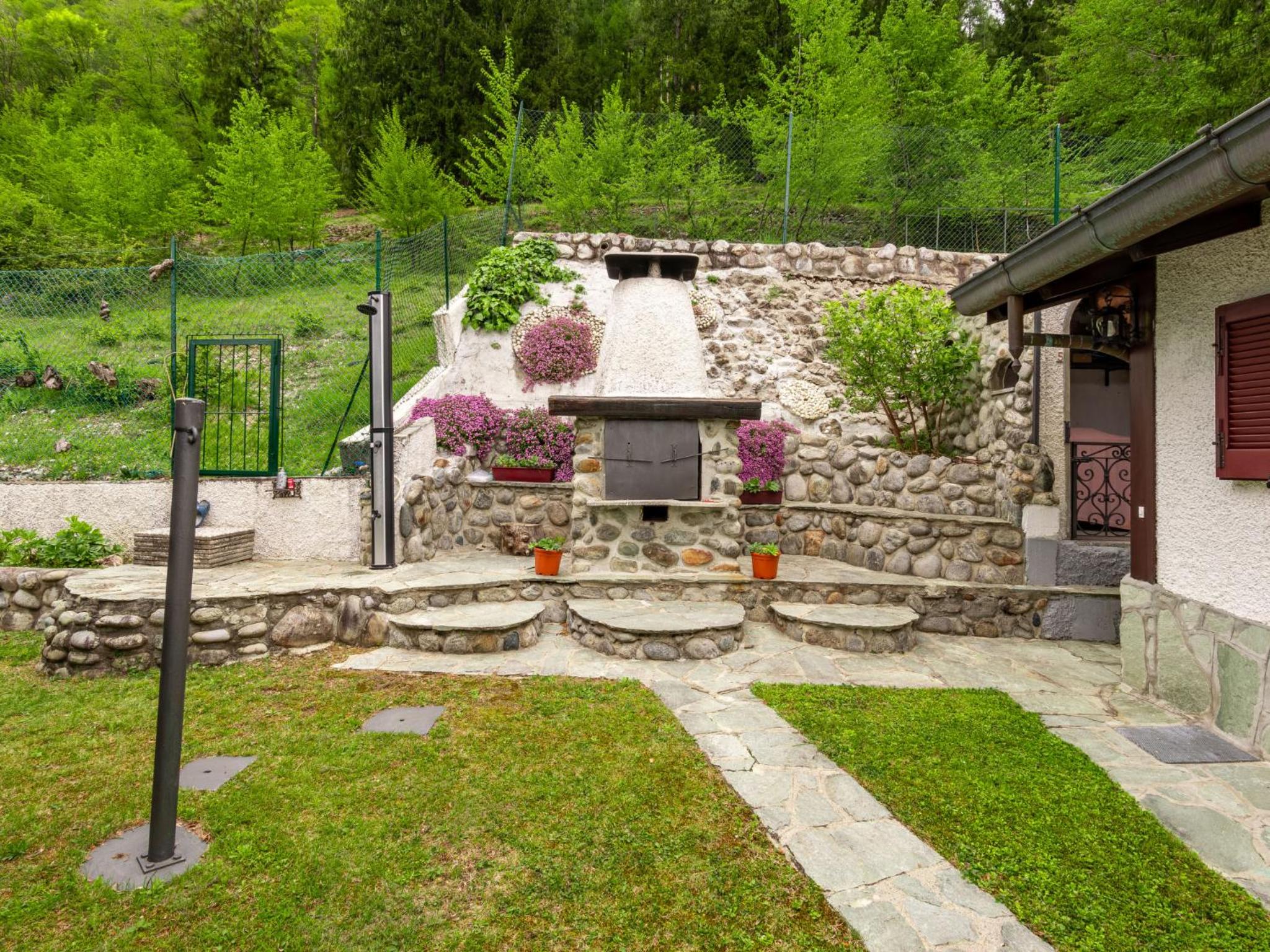 Chalet Pidaggia Paradise by Interhome view 5