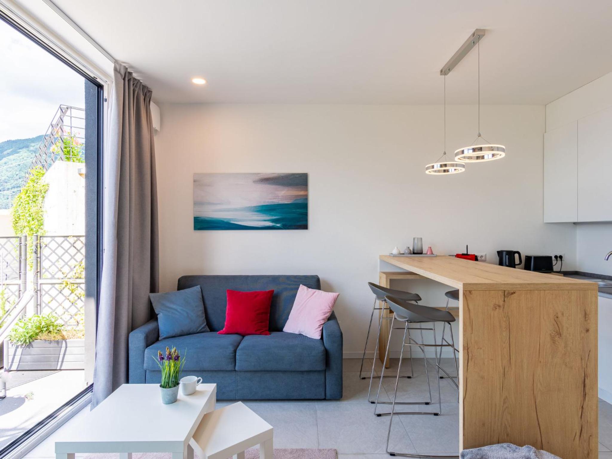 Apartment Lakeview Terrace by Interhome