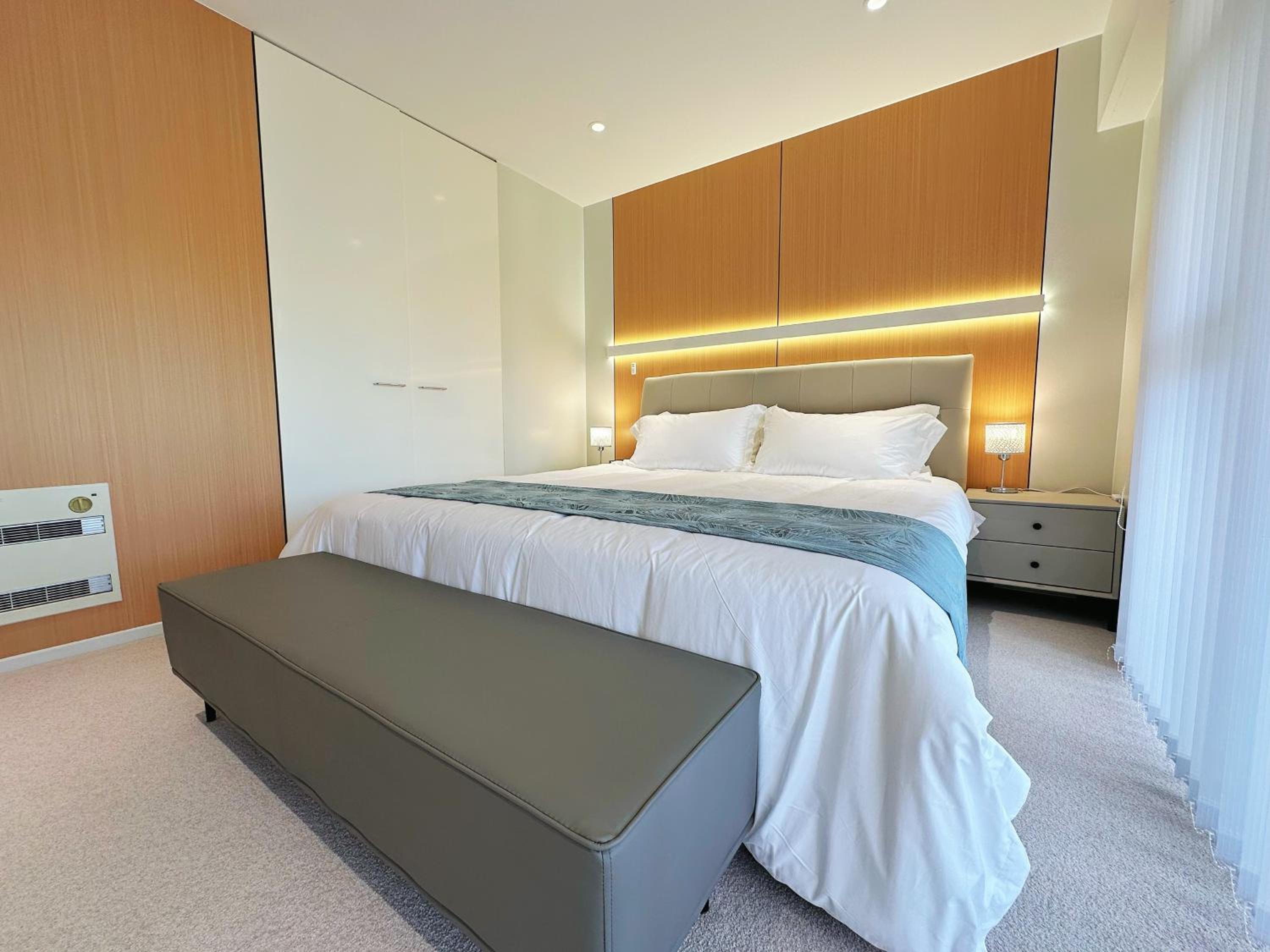 Cosy villa in North Shore minutes from CBD view 2