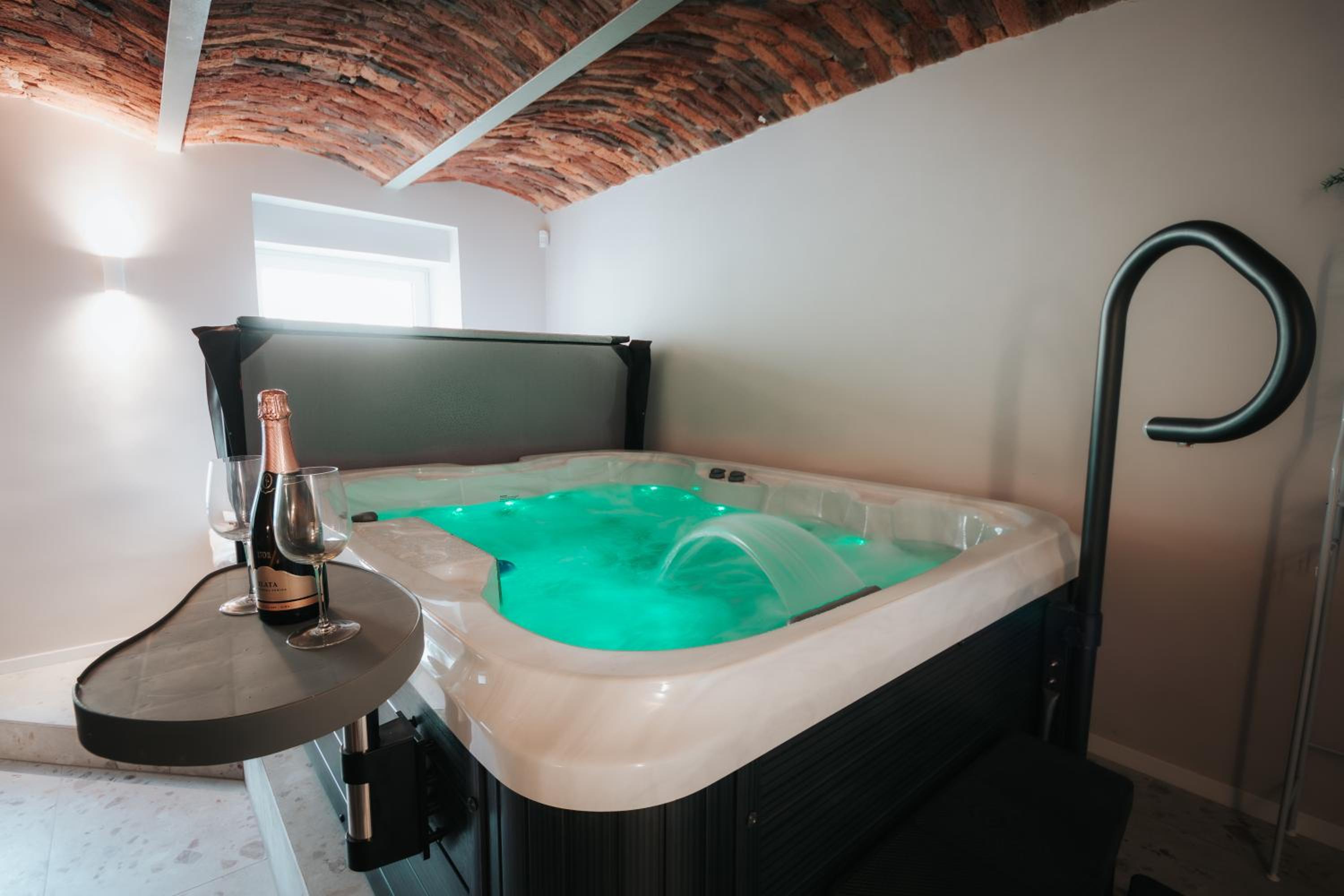 Luxury Residence Metlika view 3