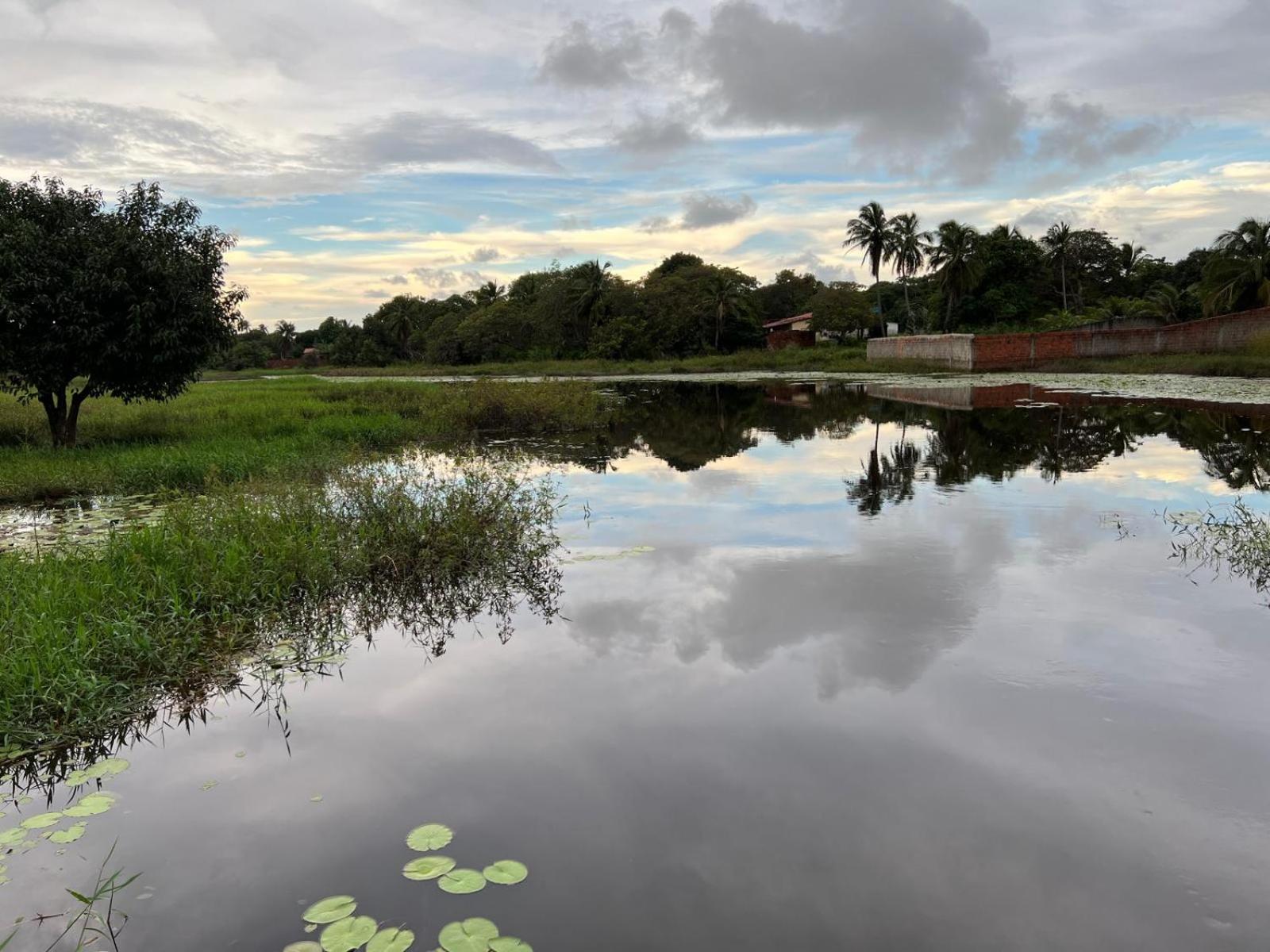 Grupo Vip Sitio em Cumbuco na Lagoa das Libelulas