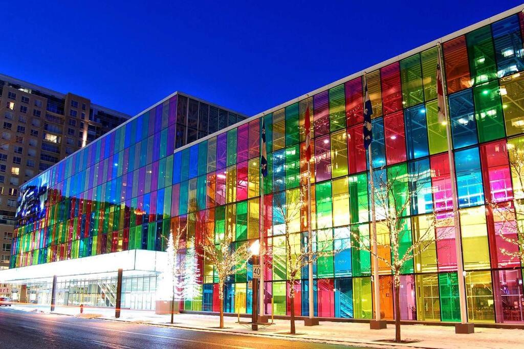 Montreal Downtown Retreat, Old Port, Palais des congrès