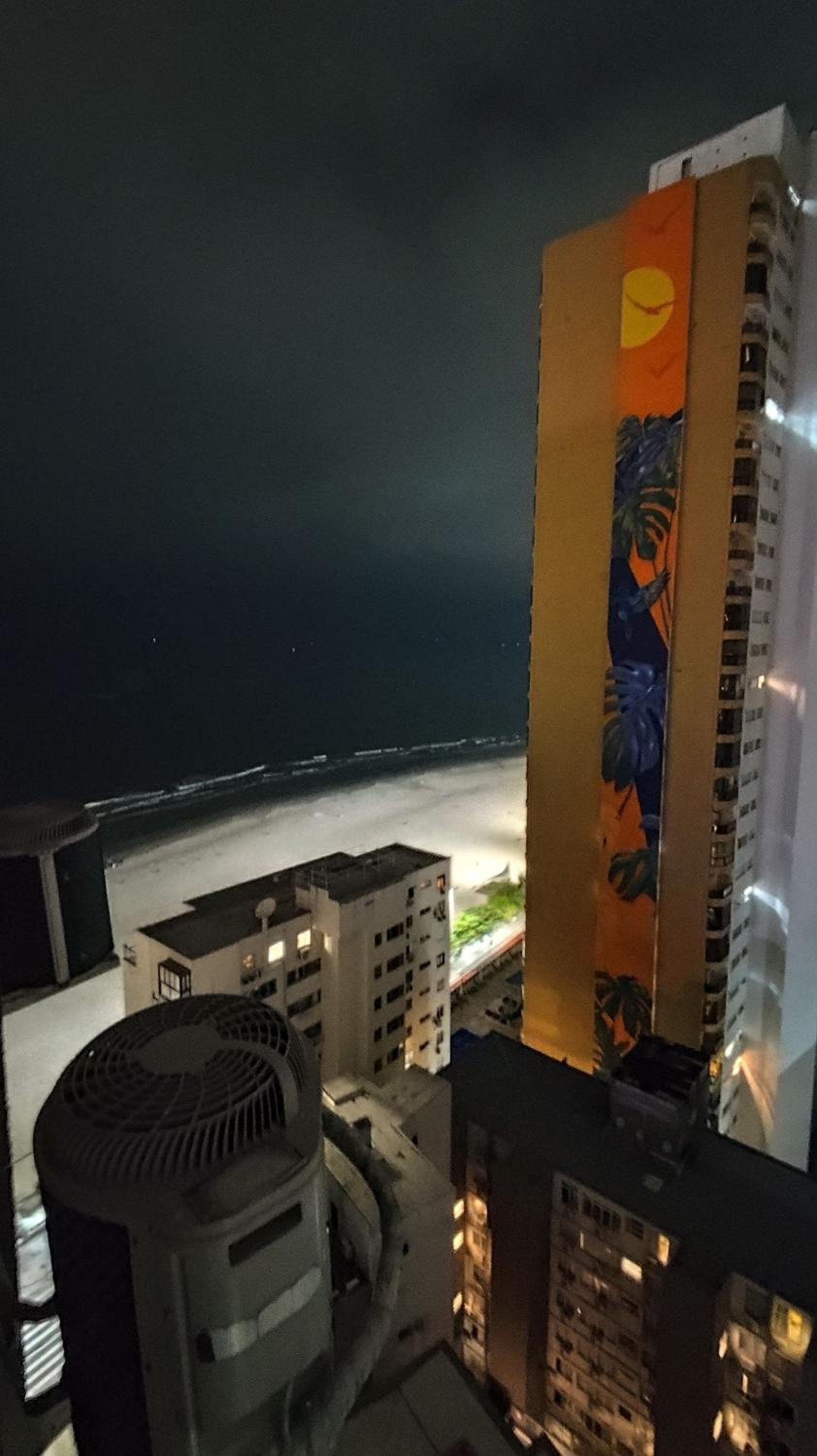AV CENTRAL - CORAÇÃO DE BALNEÁRIO CAMBORIU! ED IMPERADOR