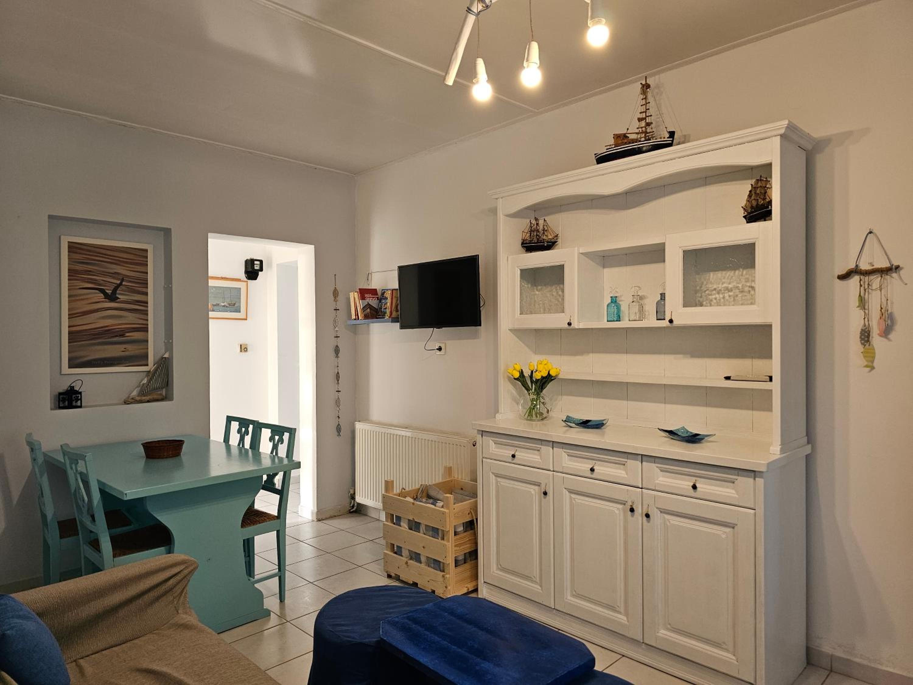 Marini Traditional Cottages