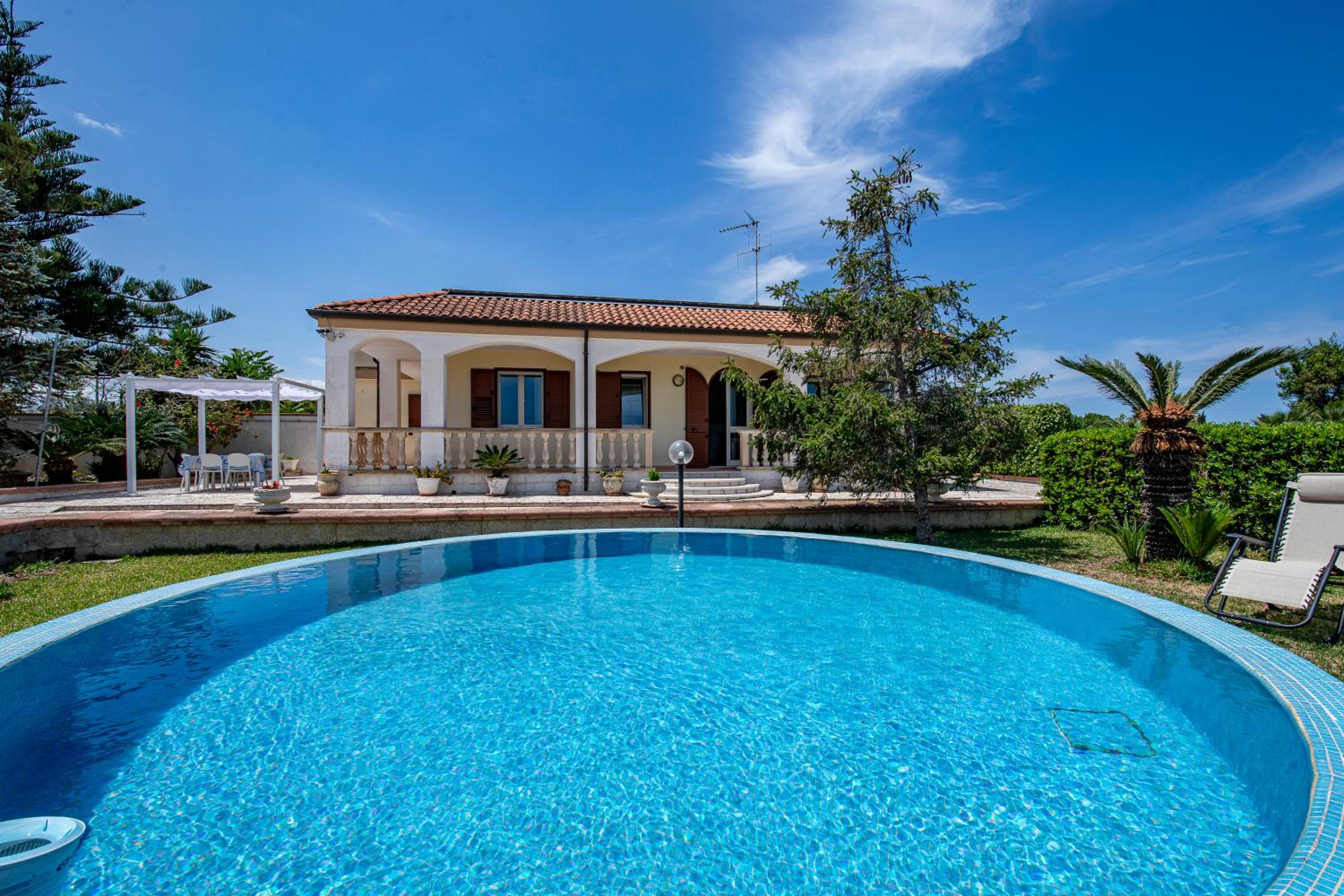 Villa Ester en Otranto — recepcion & lobby