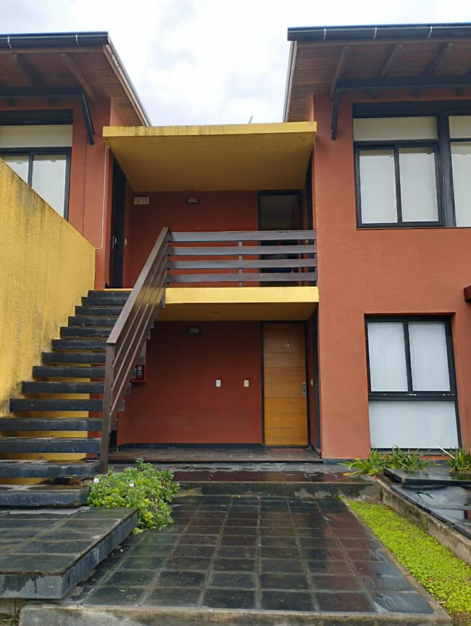 Paraíso Serrano 17