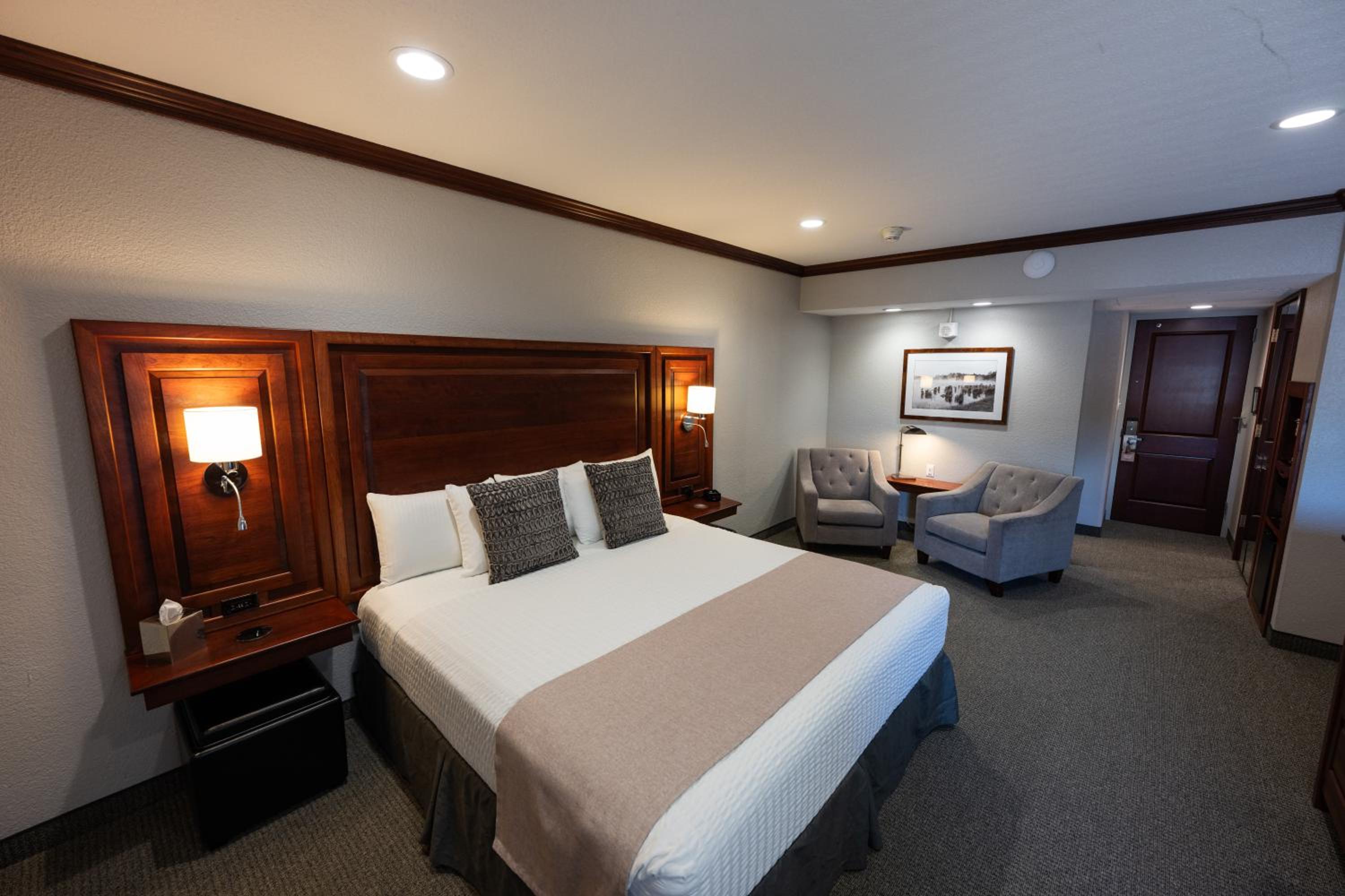 Hillsdale College Dow Hotel and Conference Center