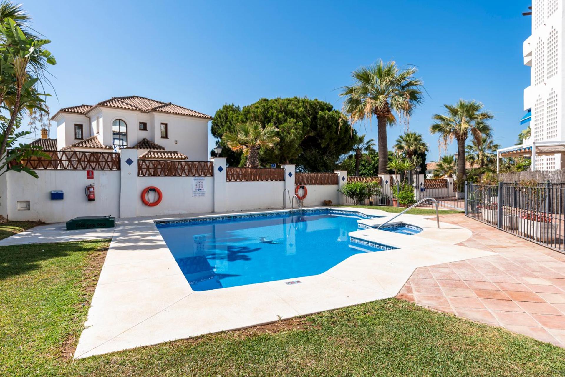 Beachside appartement Marbella