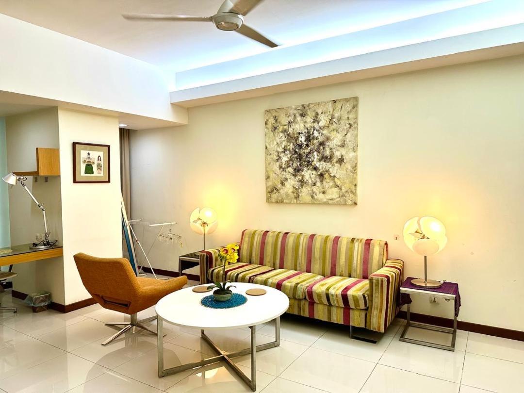 Fancy A 5 Star KLCC Home