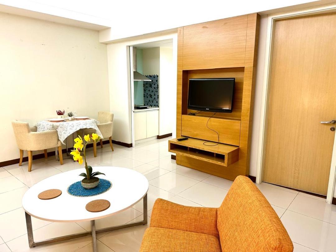 Fancy A 5 Star KLCC Home