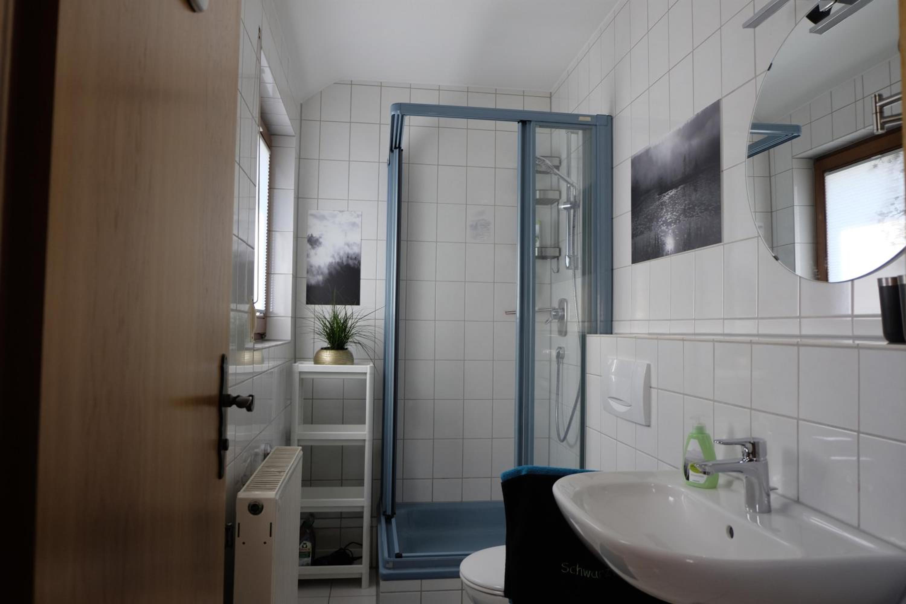 SchwarzWild - Ferienwohnung und Ferienzimmer