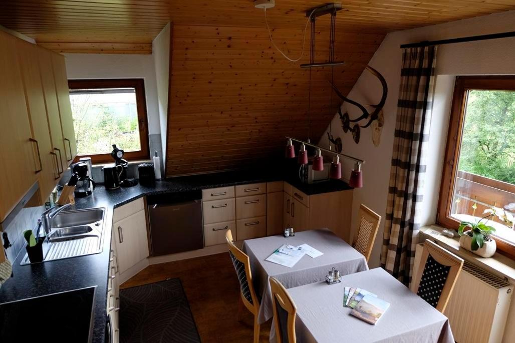 SchwarzWild - Ferienwohnung und Ferienzimmer