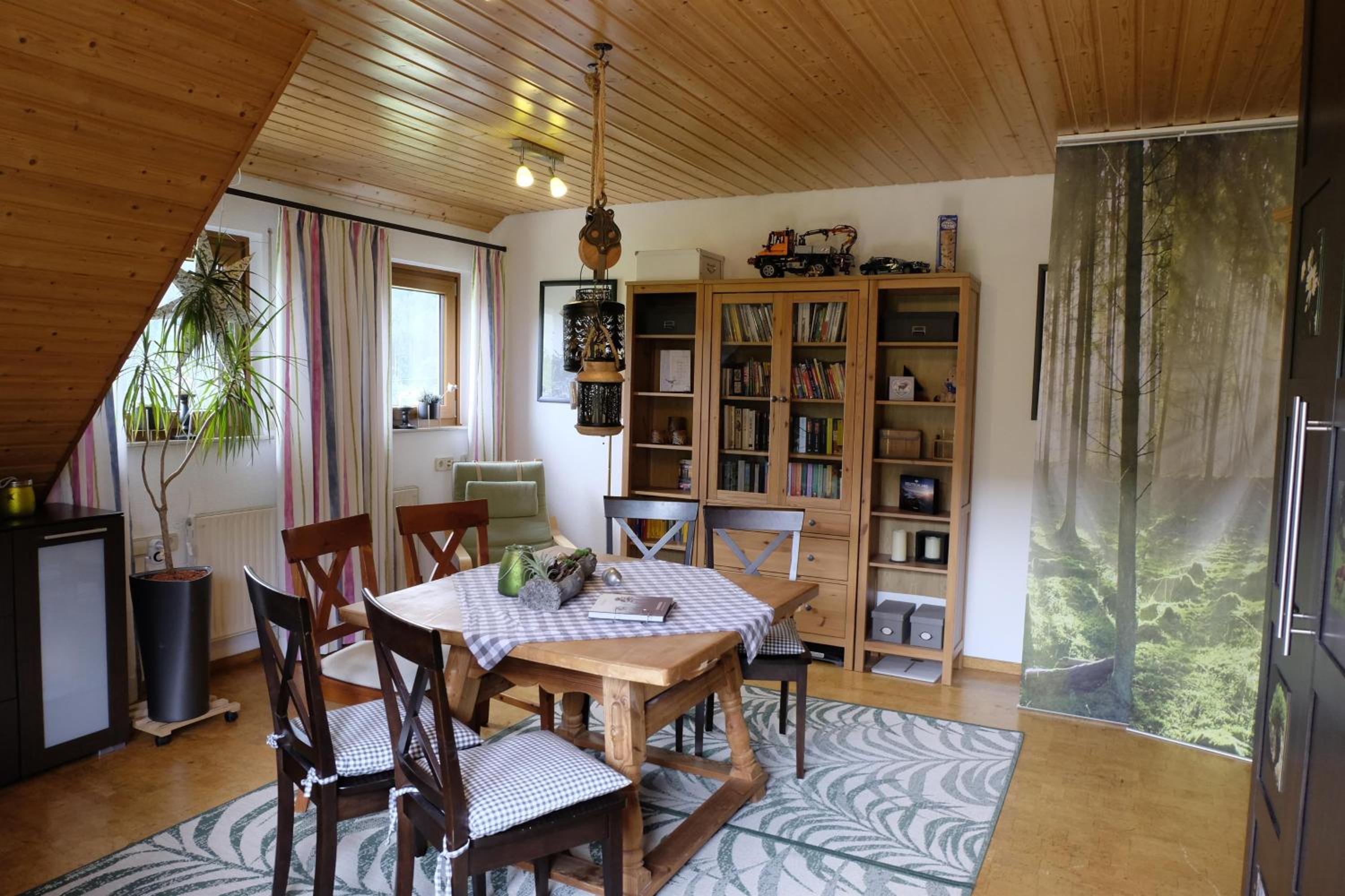 SchwarzWild - Ferienwohnung und Ferienzimmer