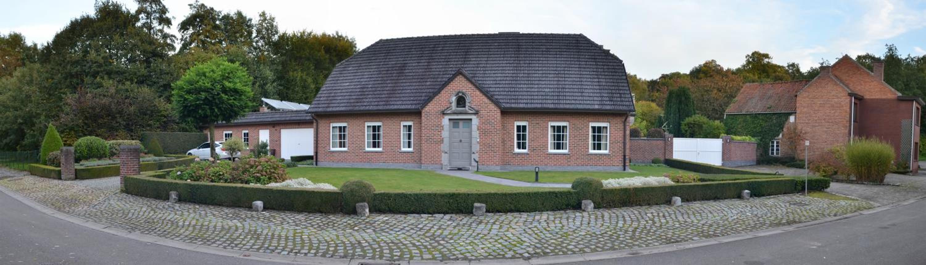 Luxurious Villa 't Kasteelhof