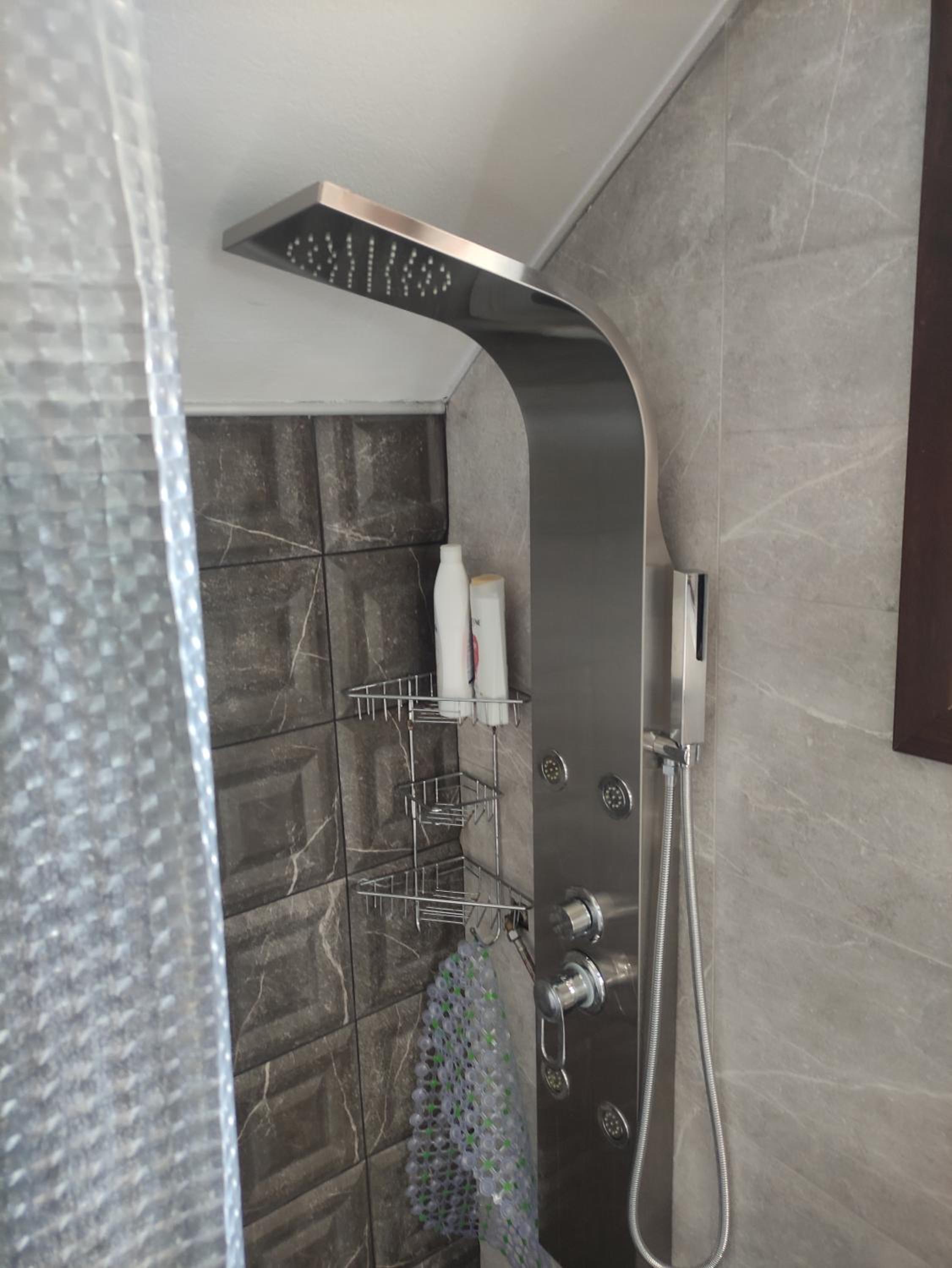 Stonehouse Karidis