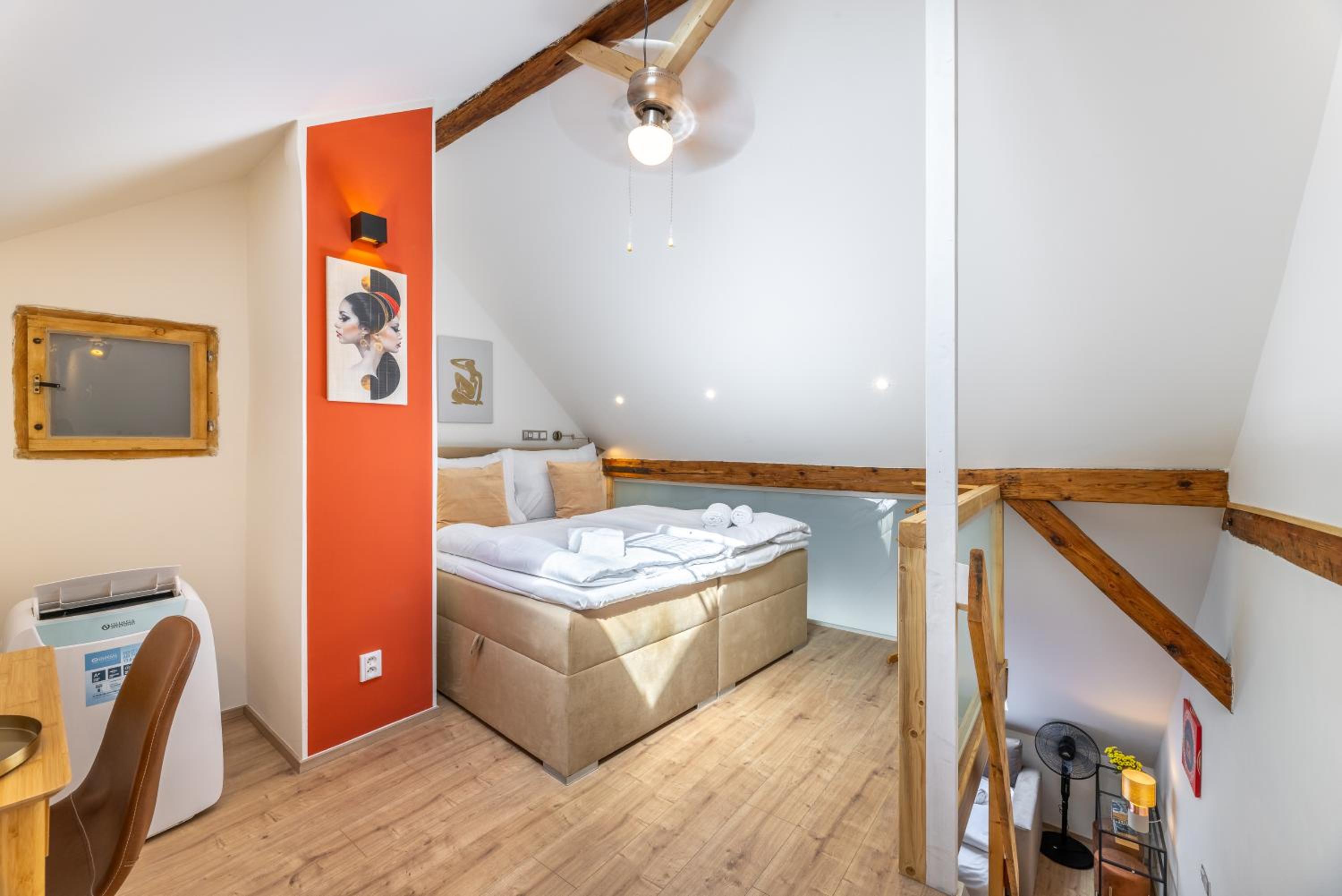Classy Loft Apartment in the City Center of Prague