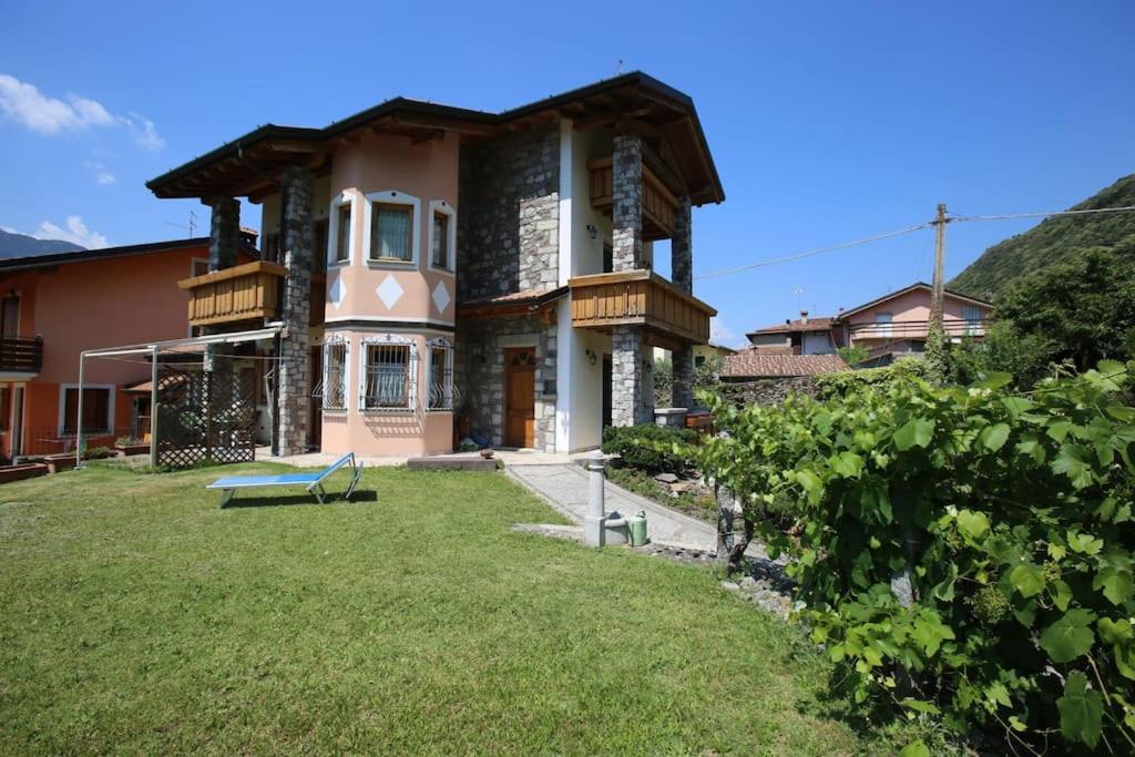 Casa vacanza tra lago e montagna