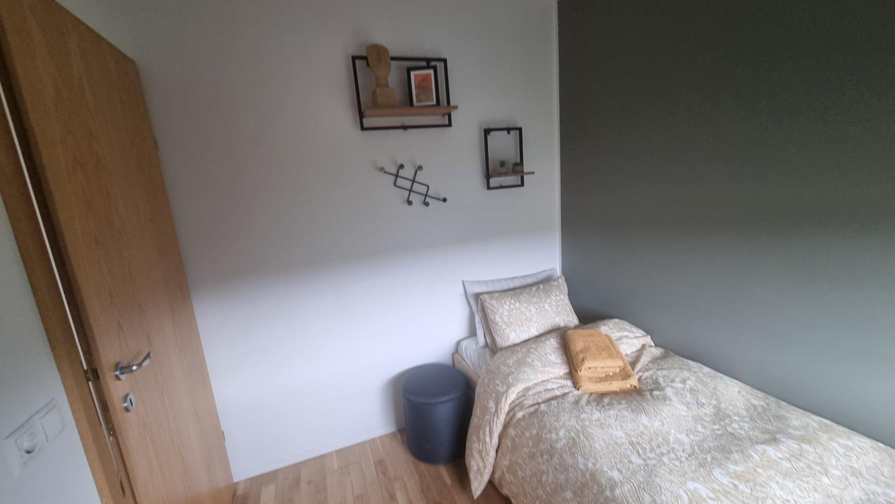 K30 5-6 pers apartment near University view 2