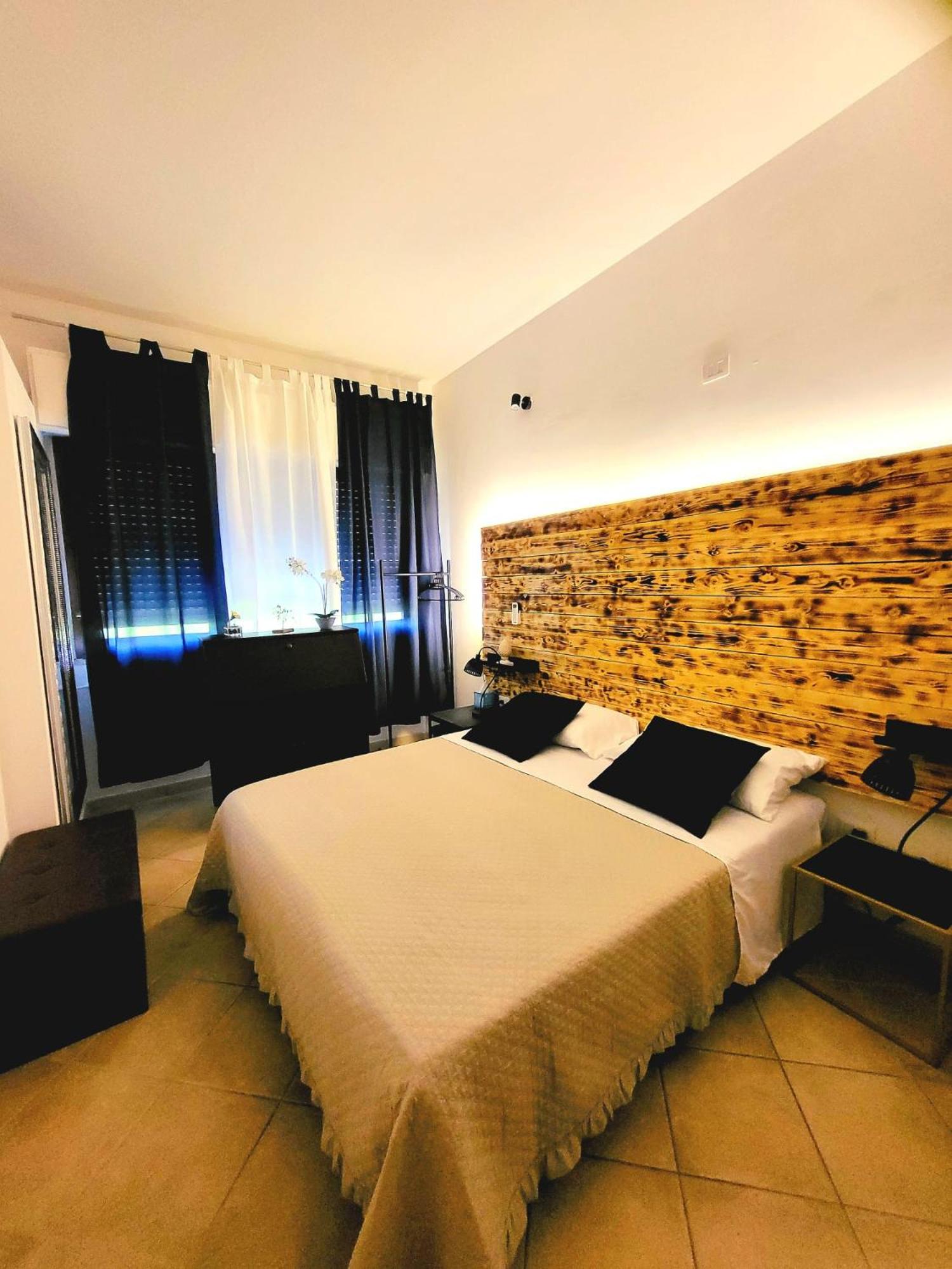 Valley View Apartment