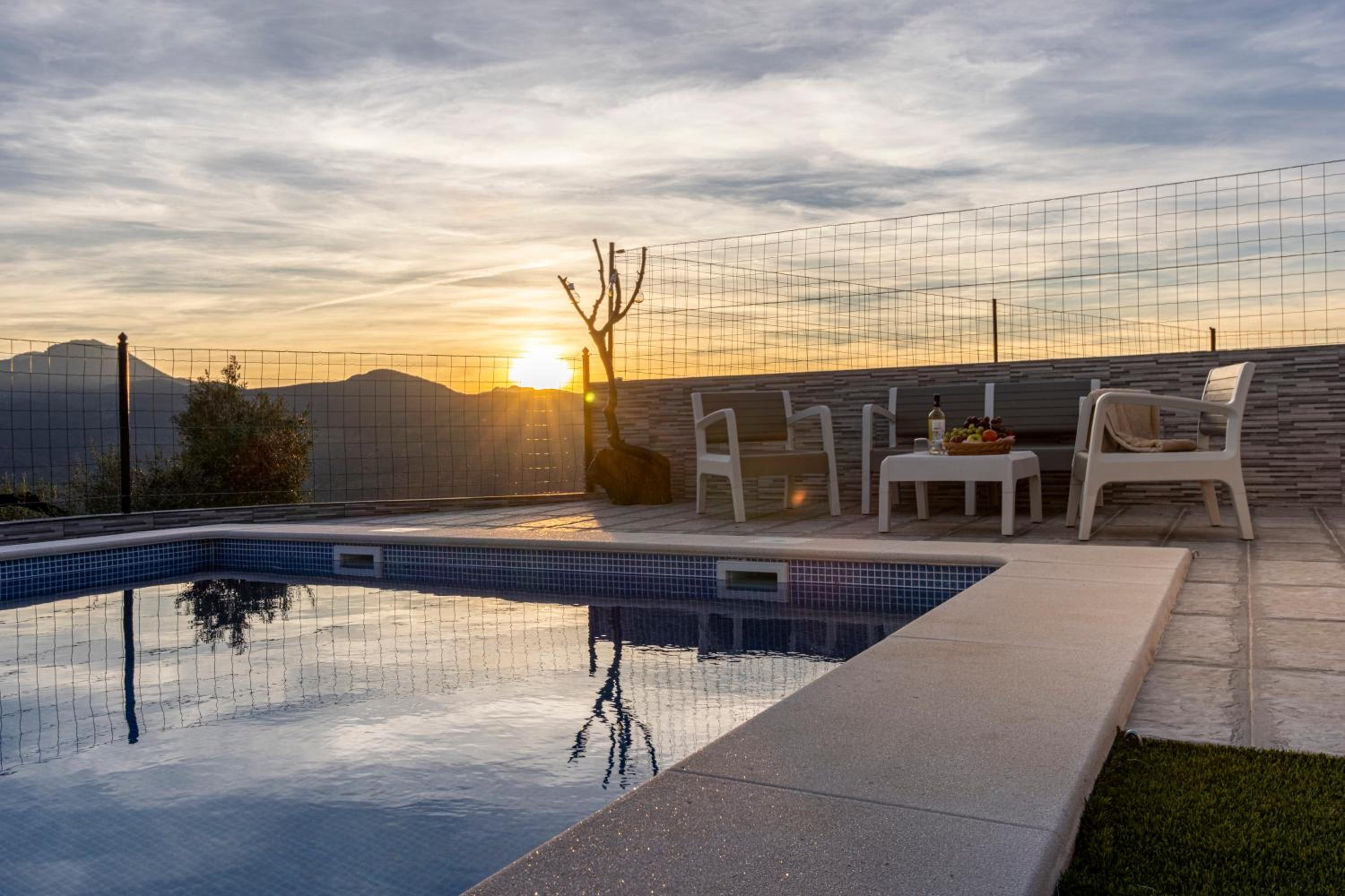 Villa 70 by Mila Prieto view 2