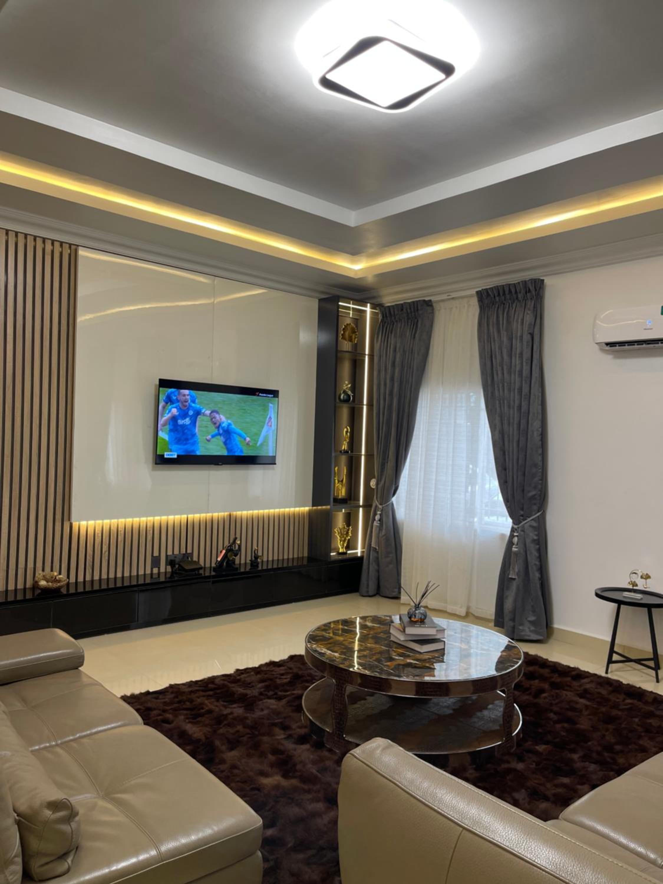 Glovis Exclusive Apartments