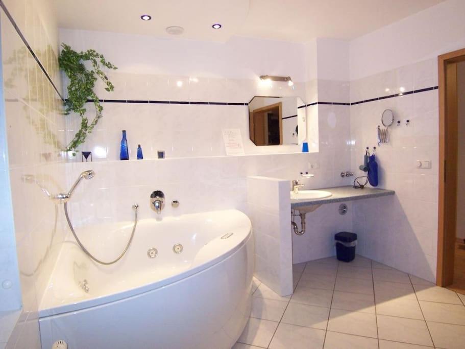 Ferienwohnung Skipper, strandnah mit Whirlpool