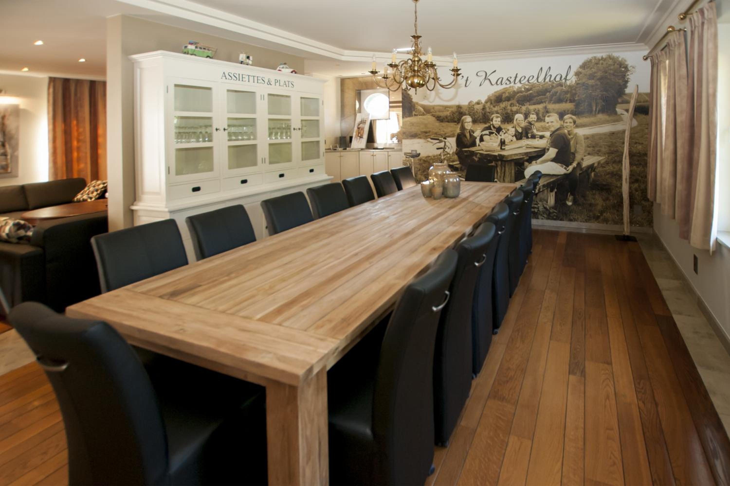 Luxurious Villa 't Kasteelhof