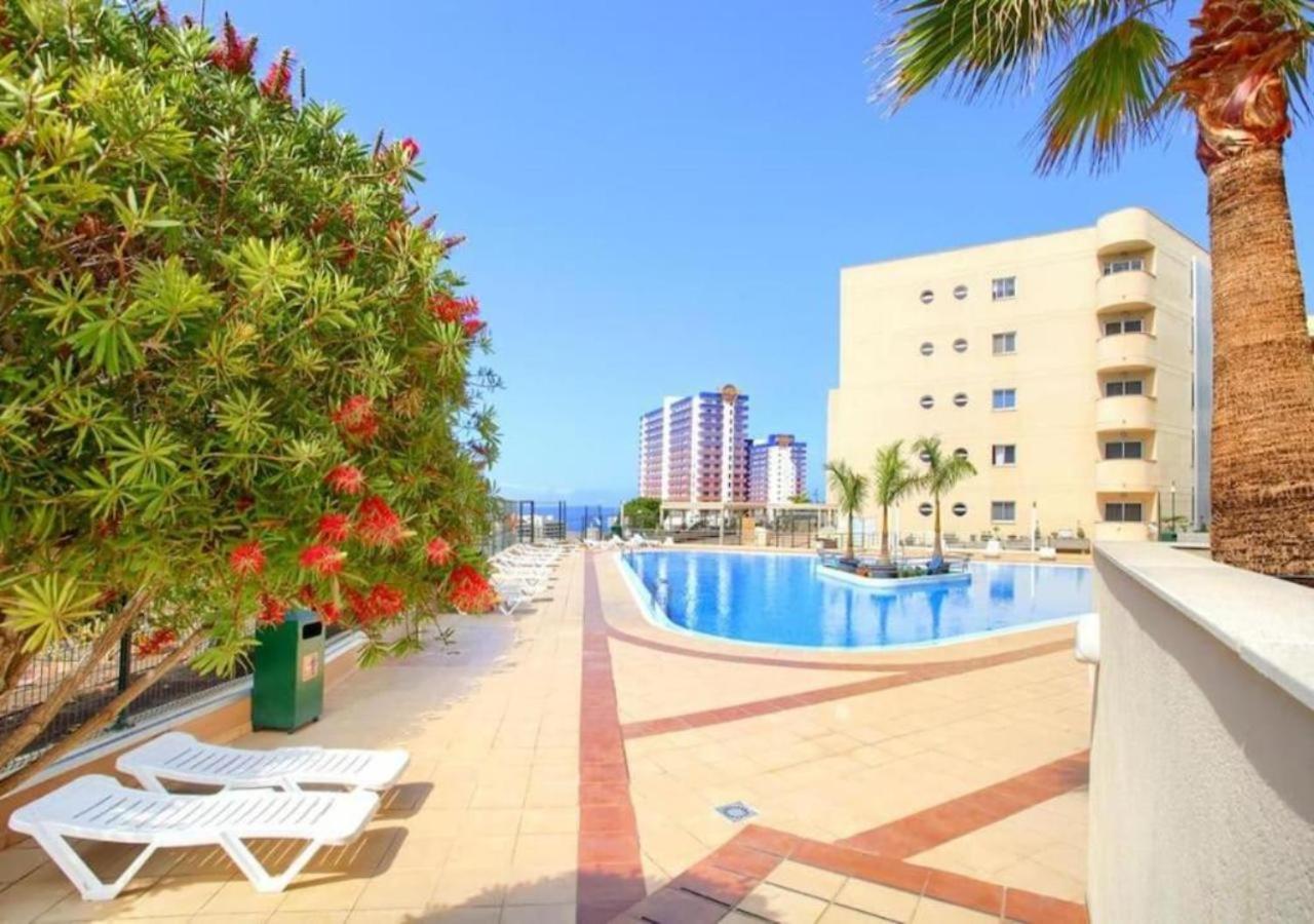 Seaview 2 Bedroom Condo Play Paraiso pool & Wifi in Costa Adeje