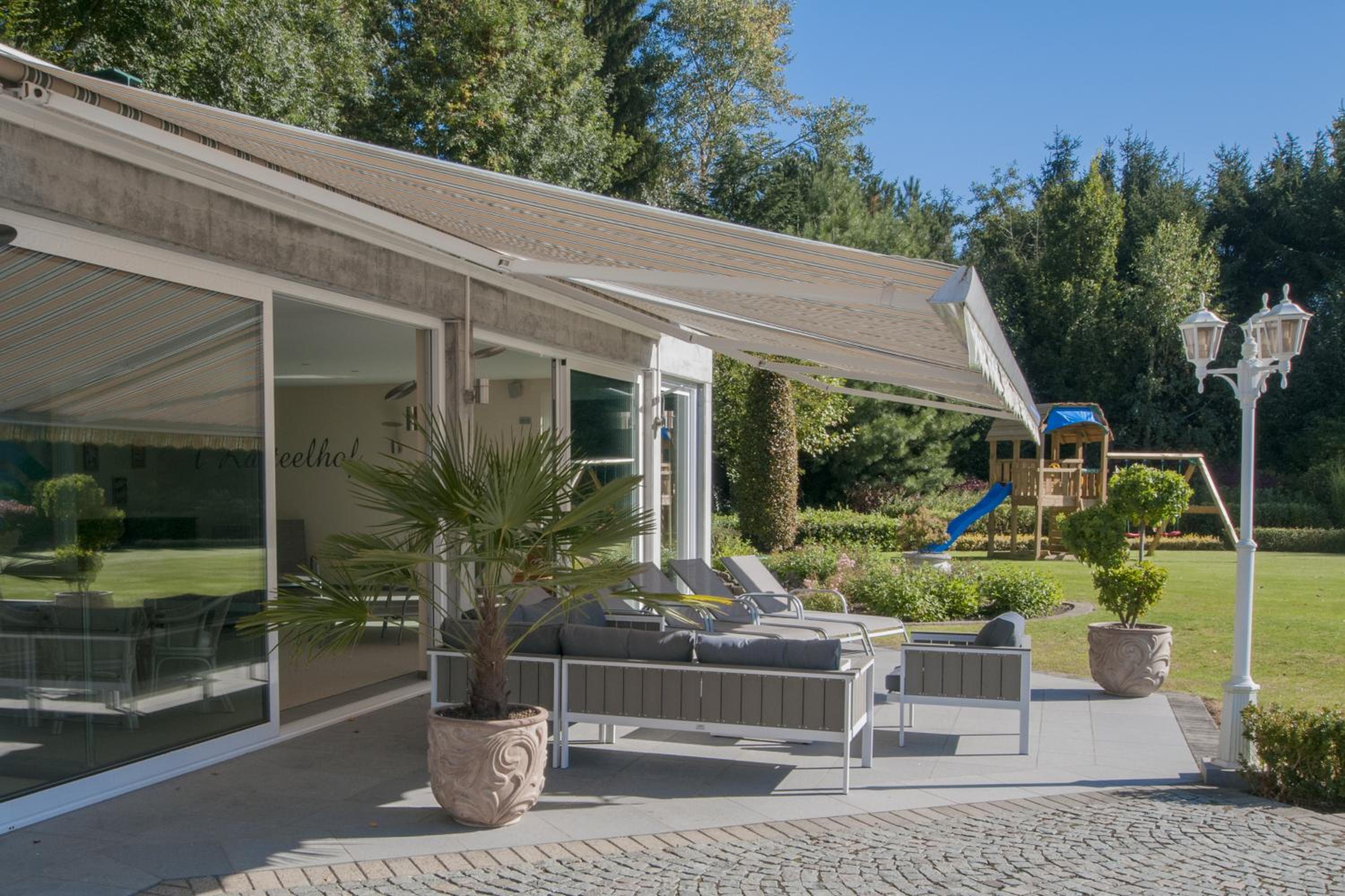 Luxurious Villa 't Kasteelhof