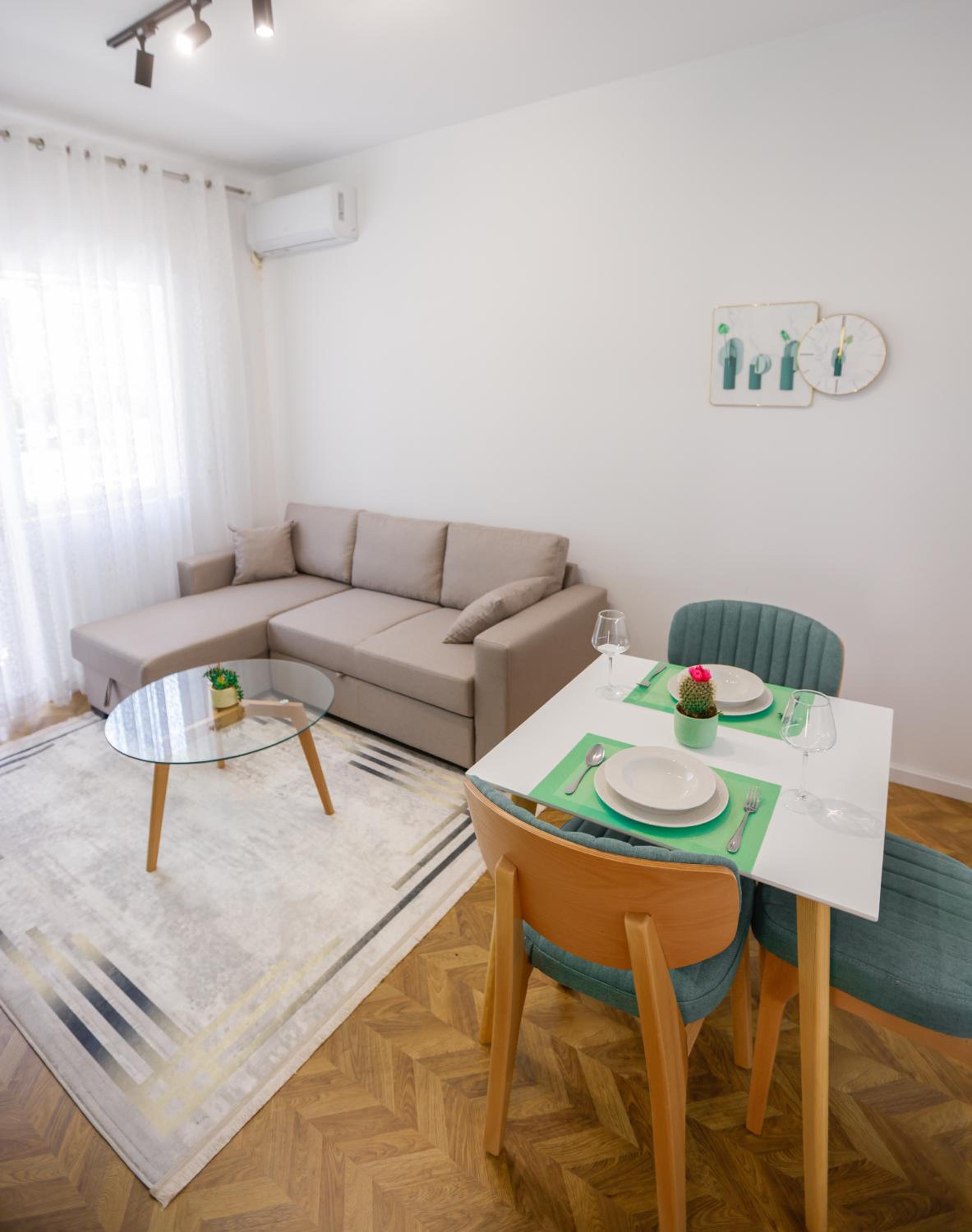 Lucjanos Studio Apartments