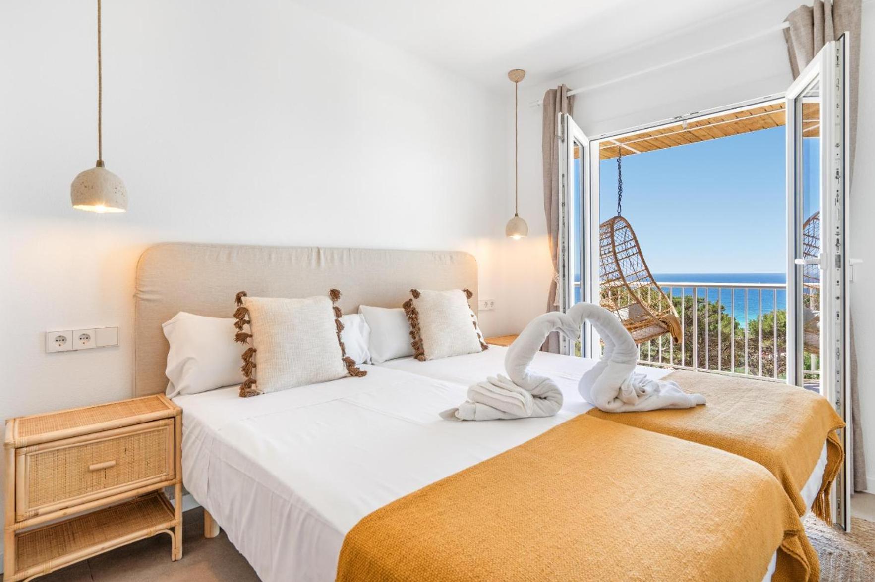 Suites Las Vistas by Menorca Vacations