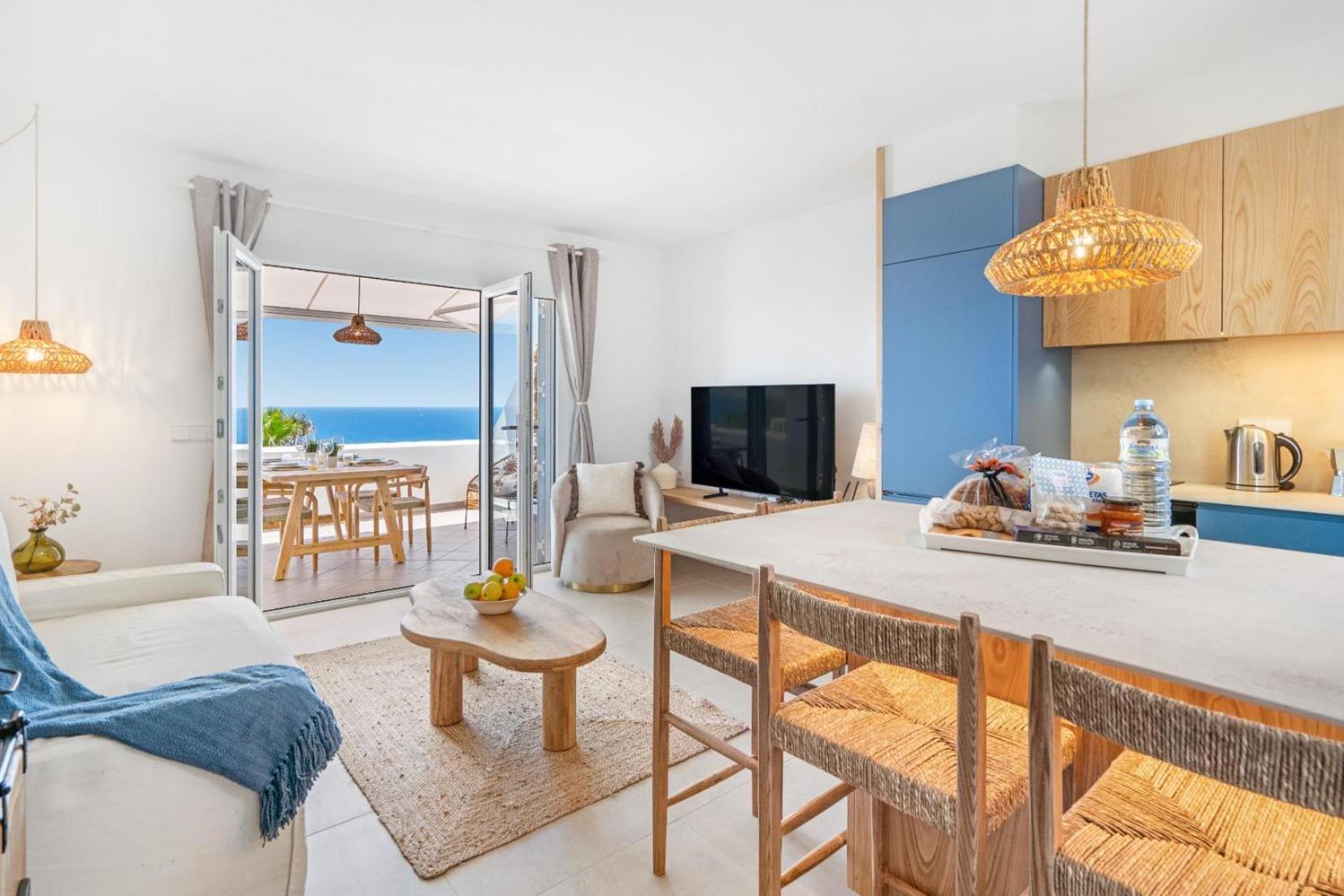 Suites Las Vistas by Menorca Vacations