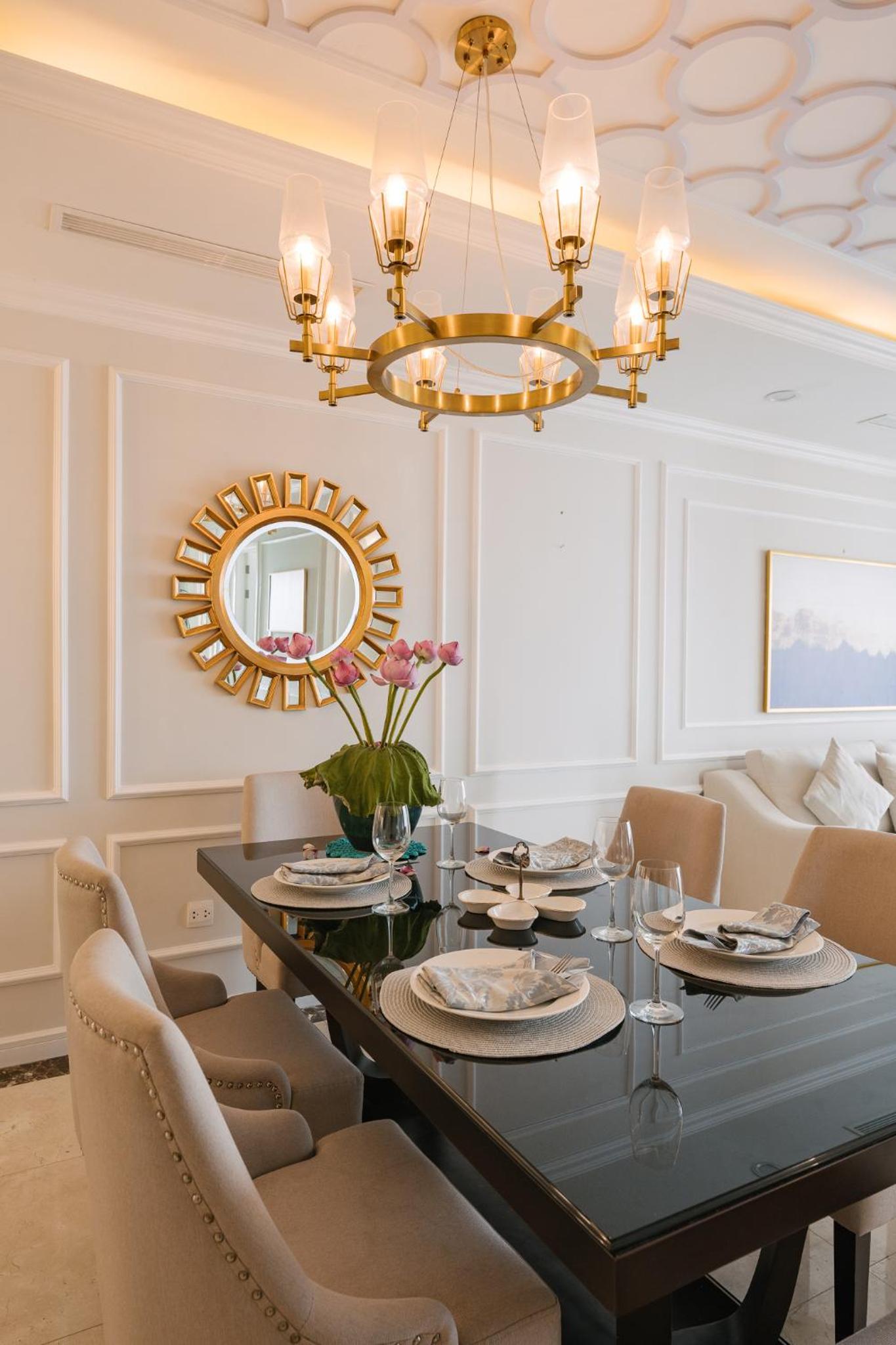 D'LEROI SOLEIL- TAY HO- NEAR WESTLAKE IN HA Noi