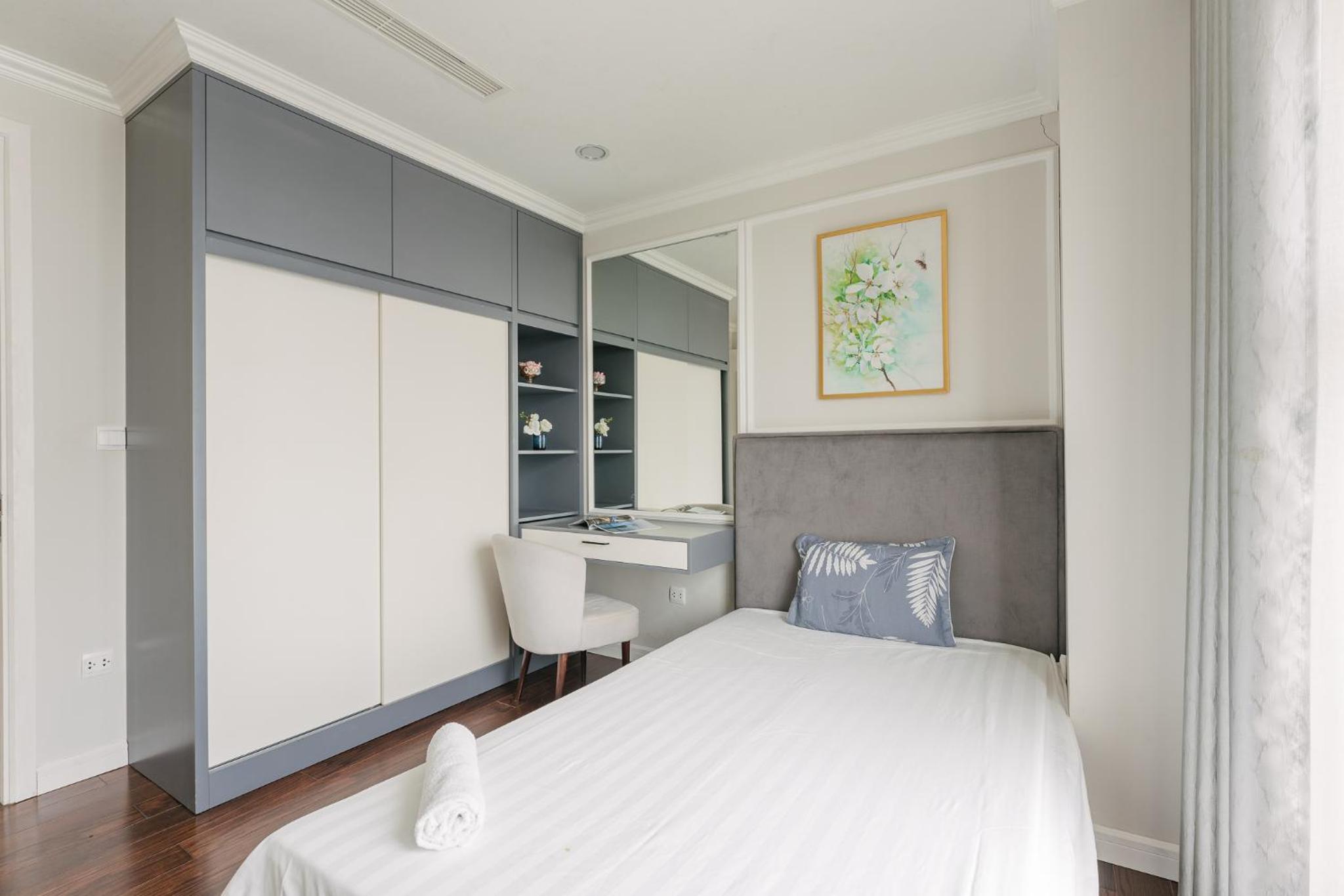 D'LEROI SOLEIL- TAY HO- NEAR WESTLAKE IN HA Noi