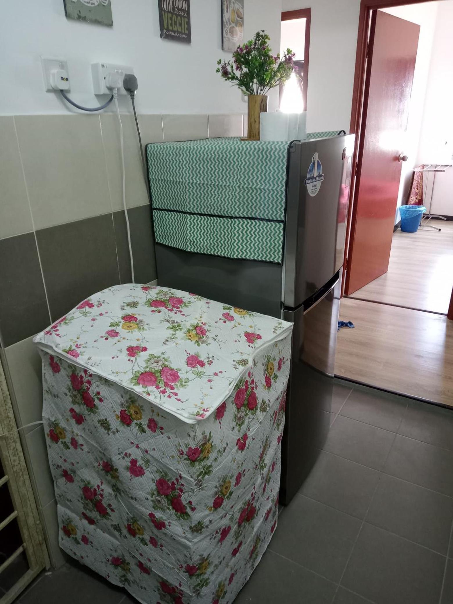 Homestay Camelia Kuala Terengganu - Near Drawbridge, Pasar Payang, KTCC Mall, Hospital HSNZ and Batu Buruk Beach Area photo 7