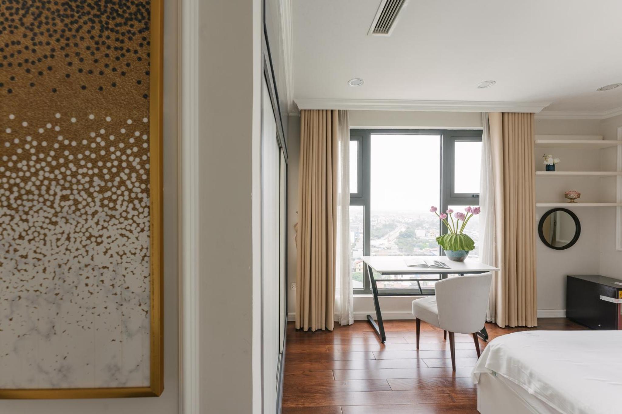 D'LEROI SOLEIL- TAY HO- NEAR WESTLAKE IN HA Noi