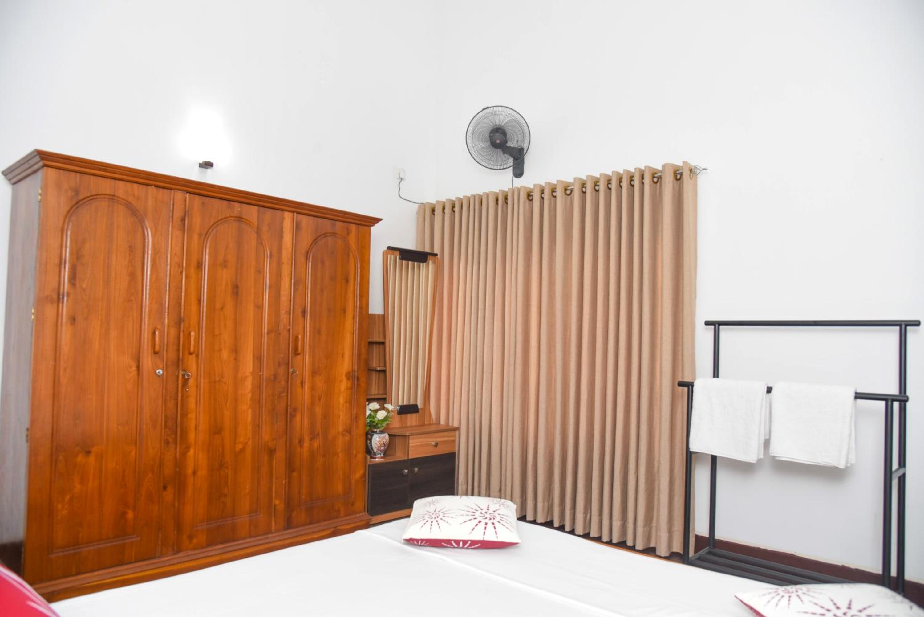 Kandy Hemantha Resort