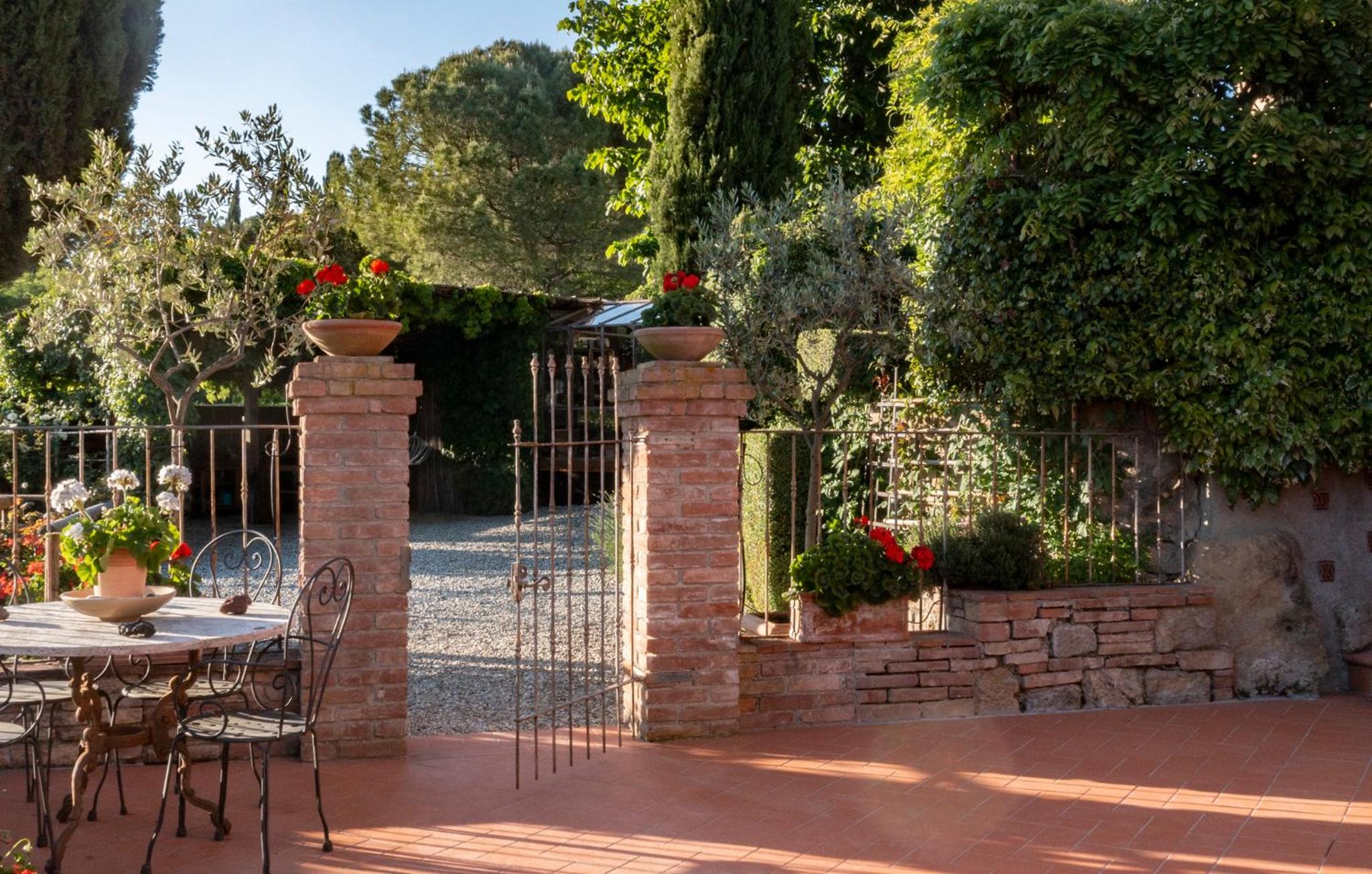 Villa with swimming pool in San Gimignano photo 2
