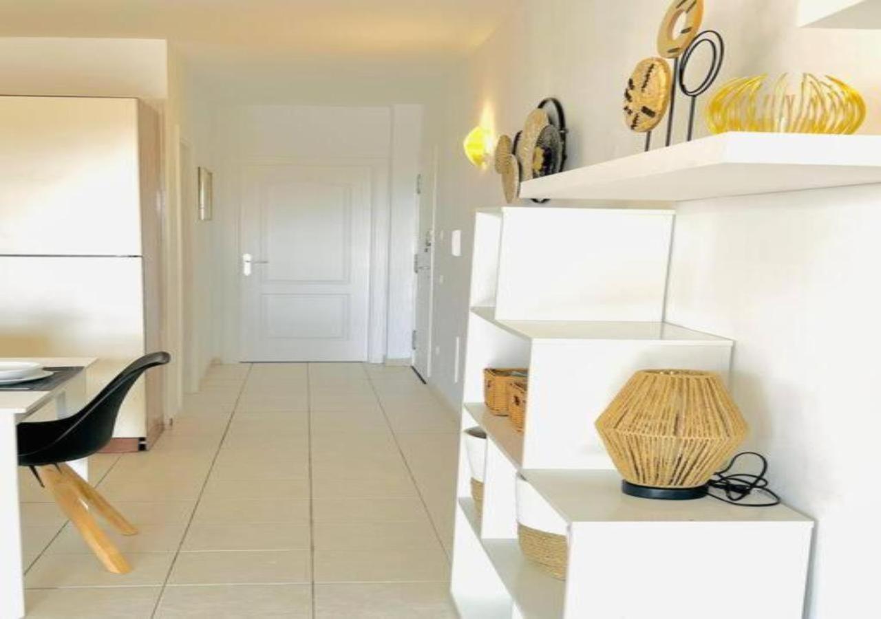 Ground-Floor 1 bedroom condoPool &Wifi Costa Adeje