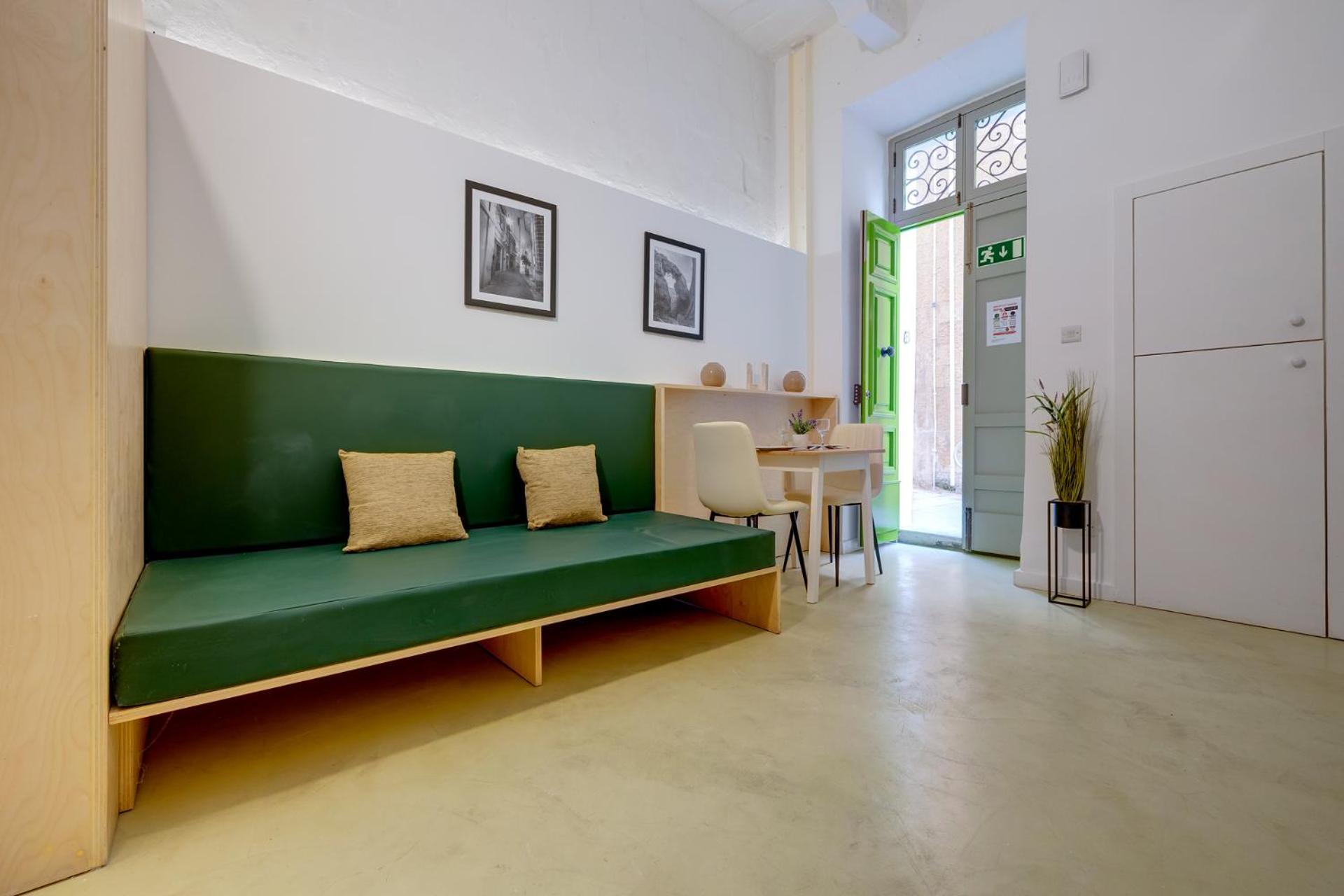 Tranquil 1 Bedroom in the Heart of Valletta view 2