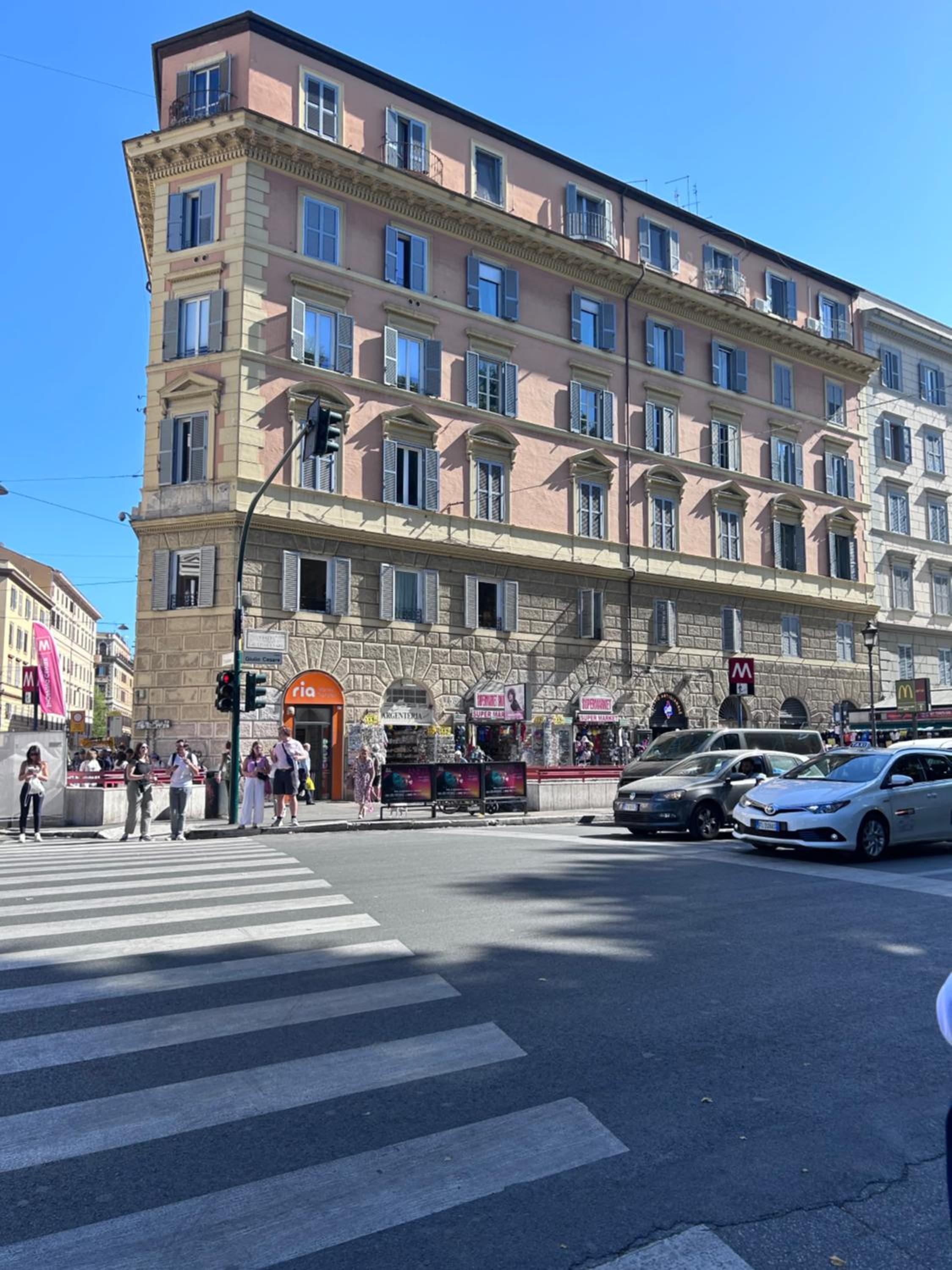 La suite di Leon