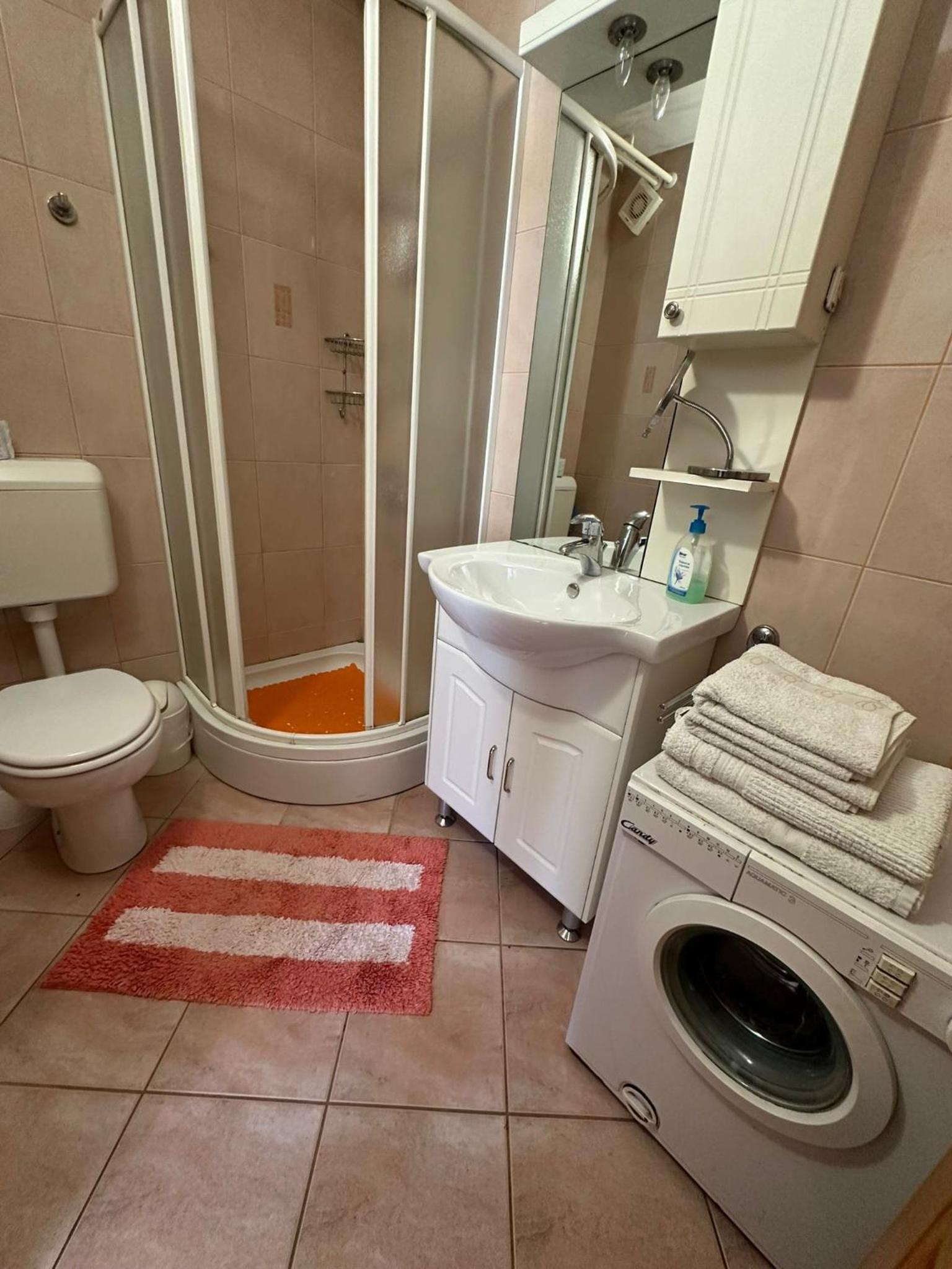 Apartma Mimi view 3