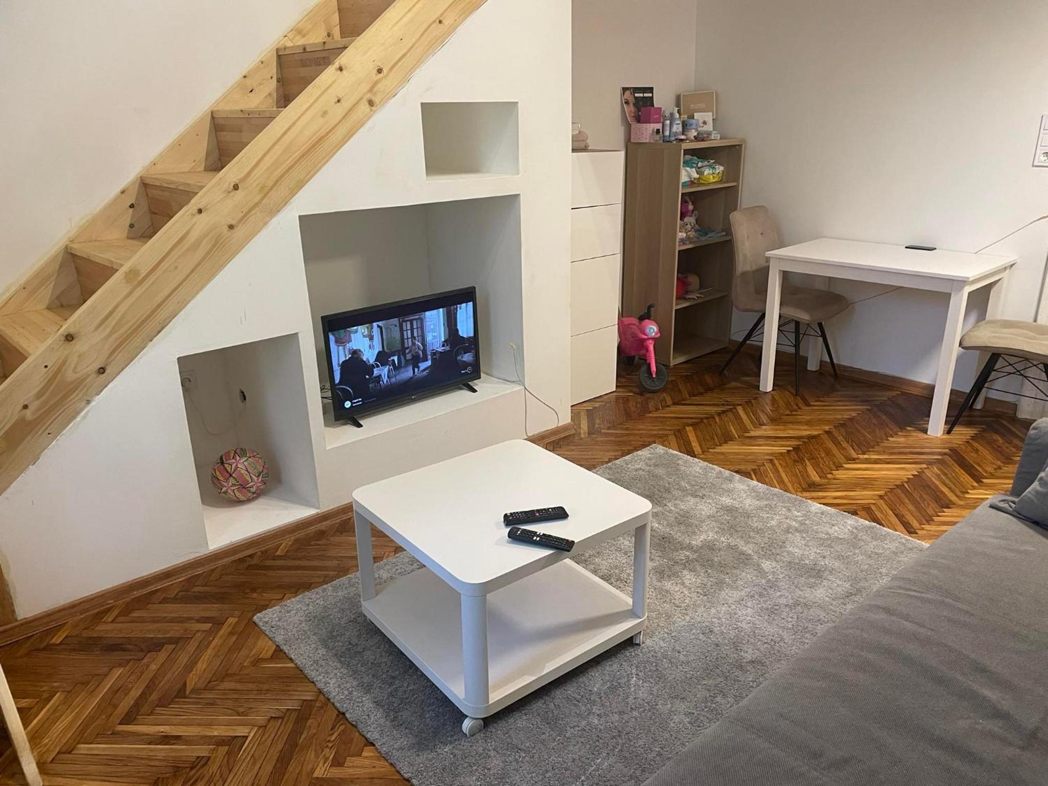 GogoLove Cozy Apartment view 4