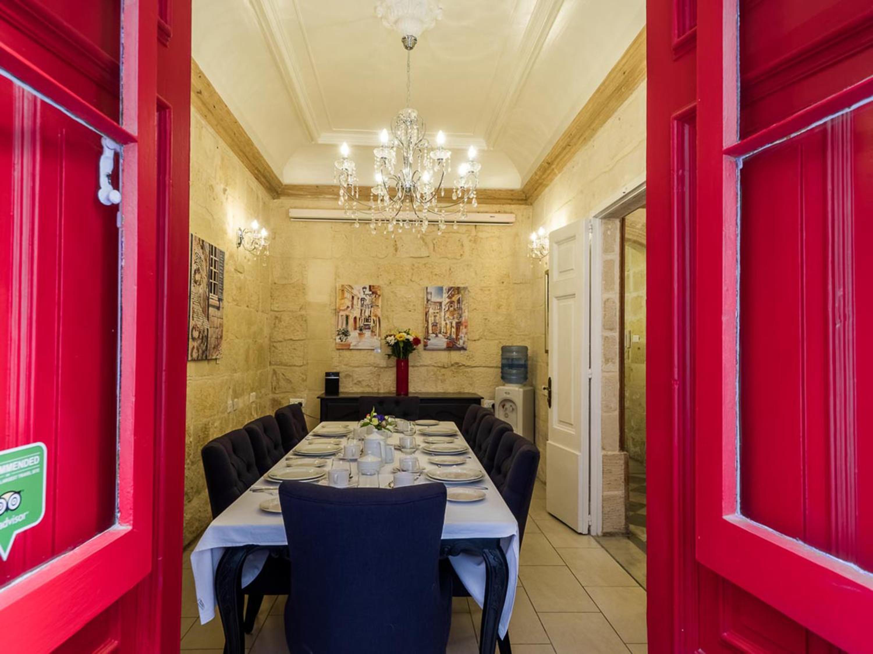 Julesy's BnB